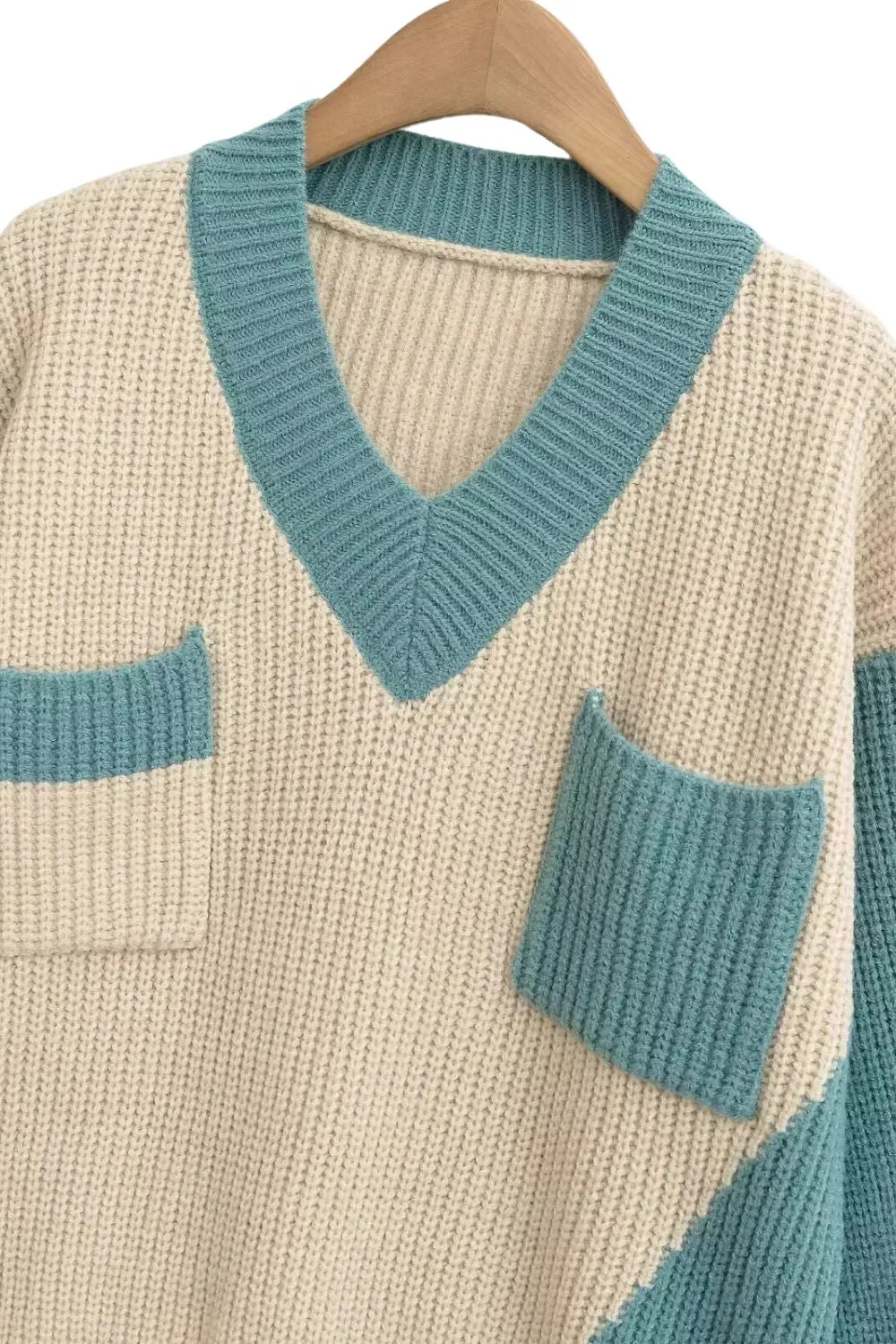 ' Eleanor' Color - Block V - Neck Knit Top