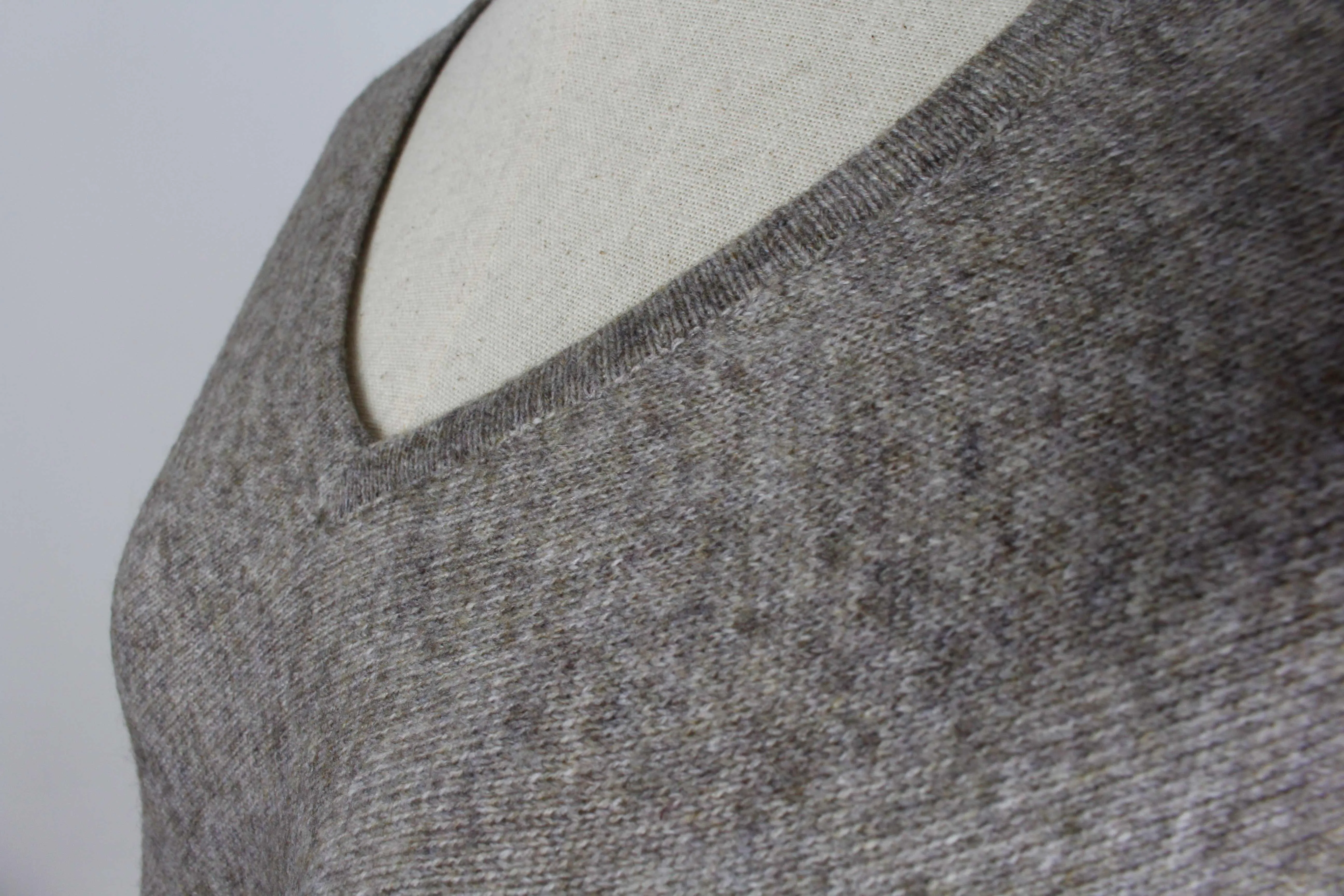 100% Cashmere Corn Silk Brown Poncho For Women
