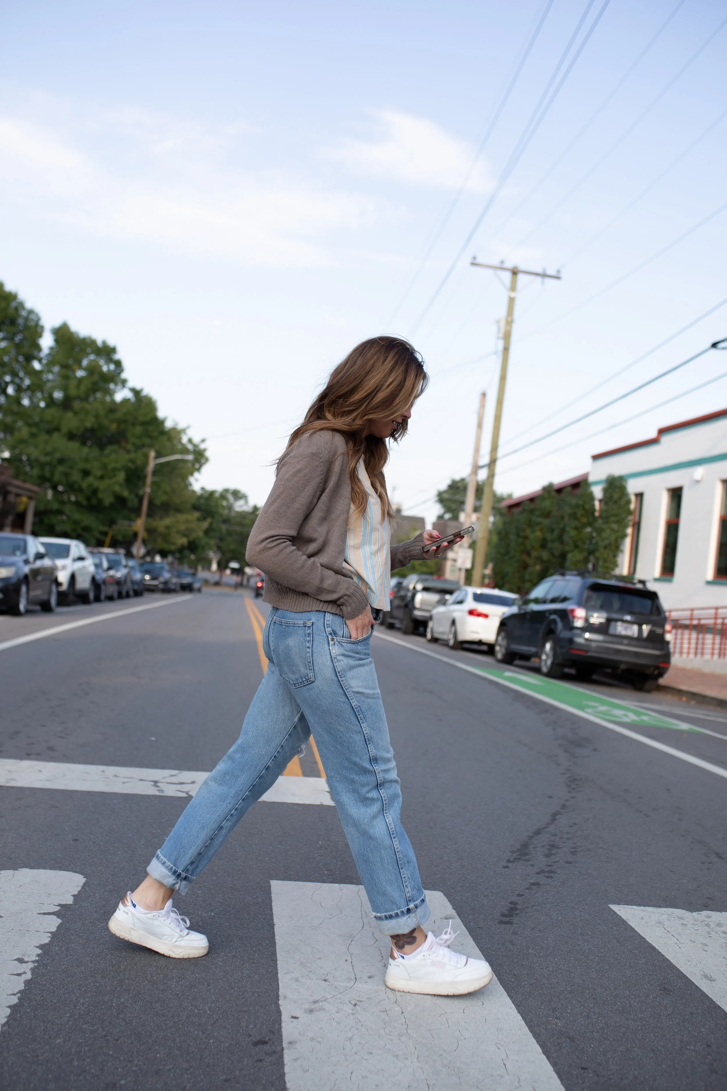 Alpaca Robbi Cardigan Sweater in Beige - Pre-Order 2/30