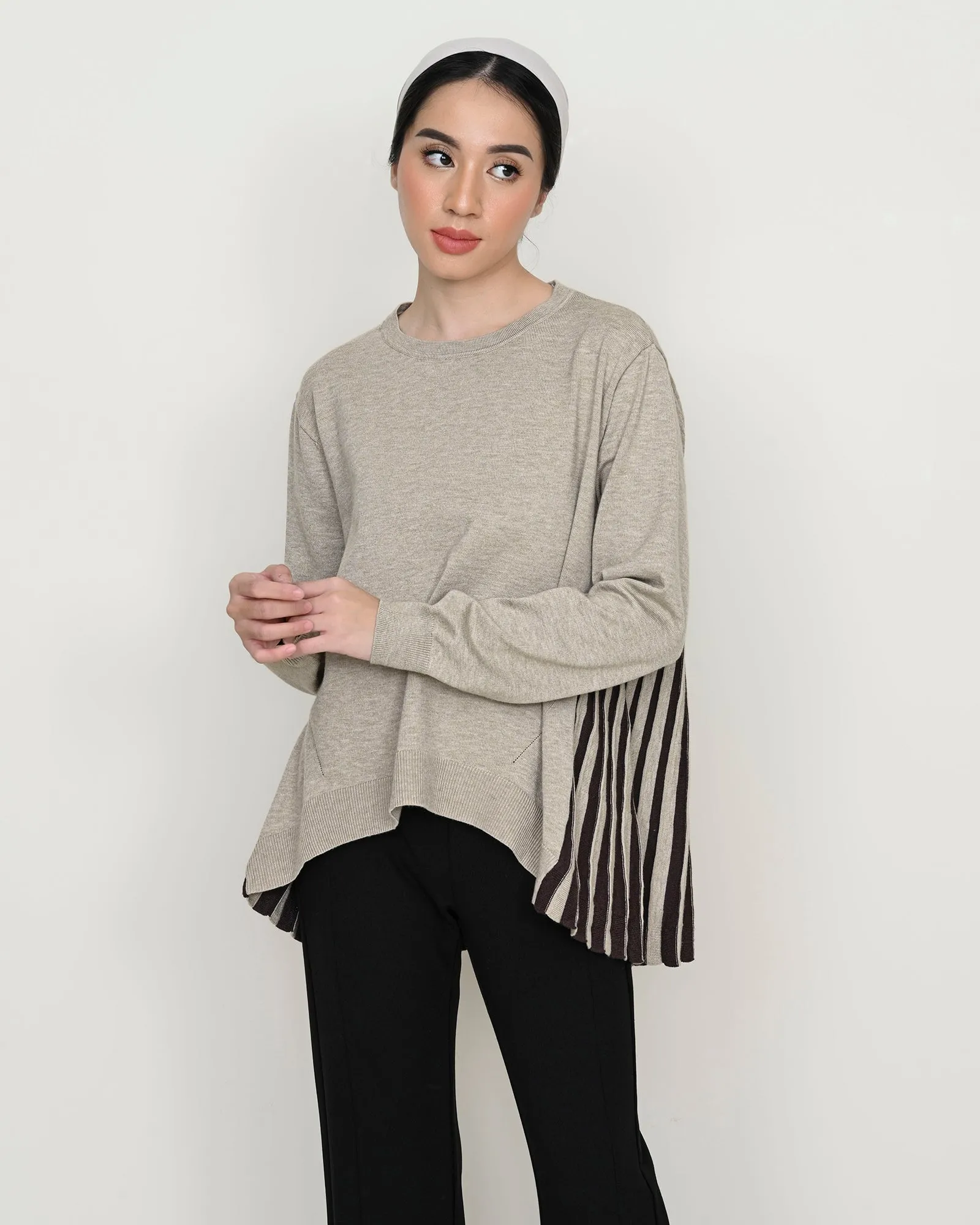 ANORA KNIT TOP