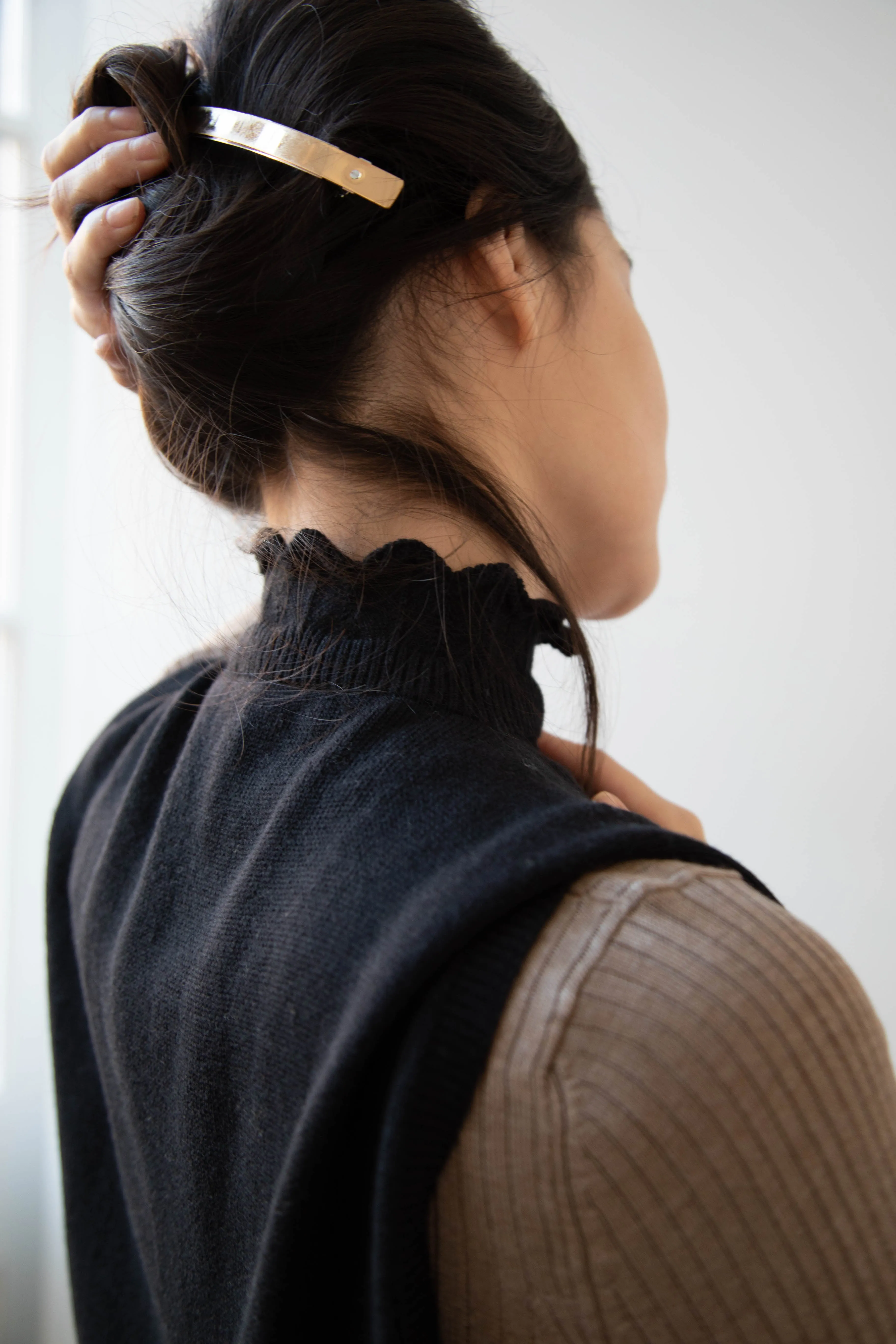 Antipast | Cotton Cashmere Knit Vest in Black