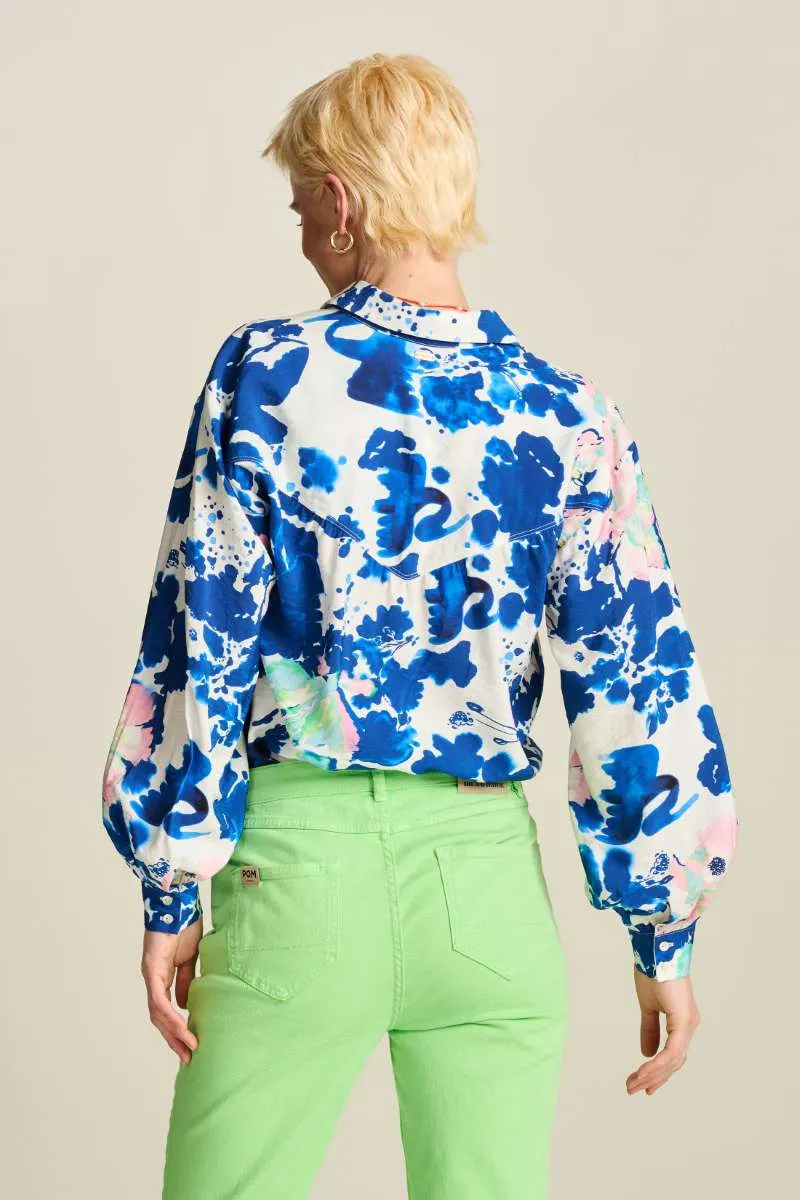 Blouse SP7729 in Violet Crane Birds Blue by POM Amsterdam