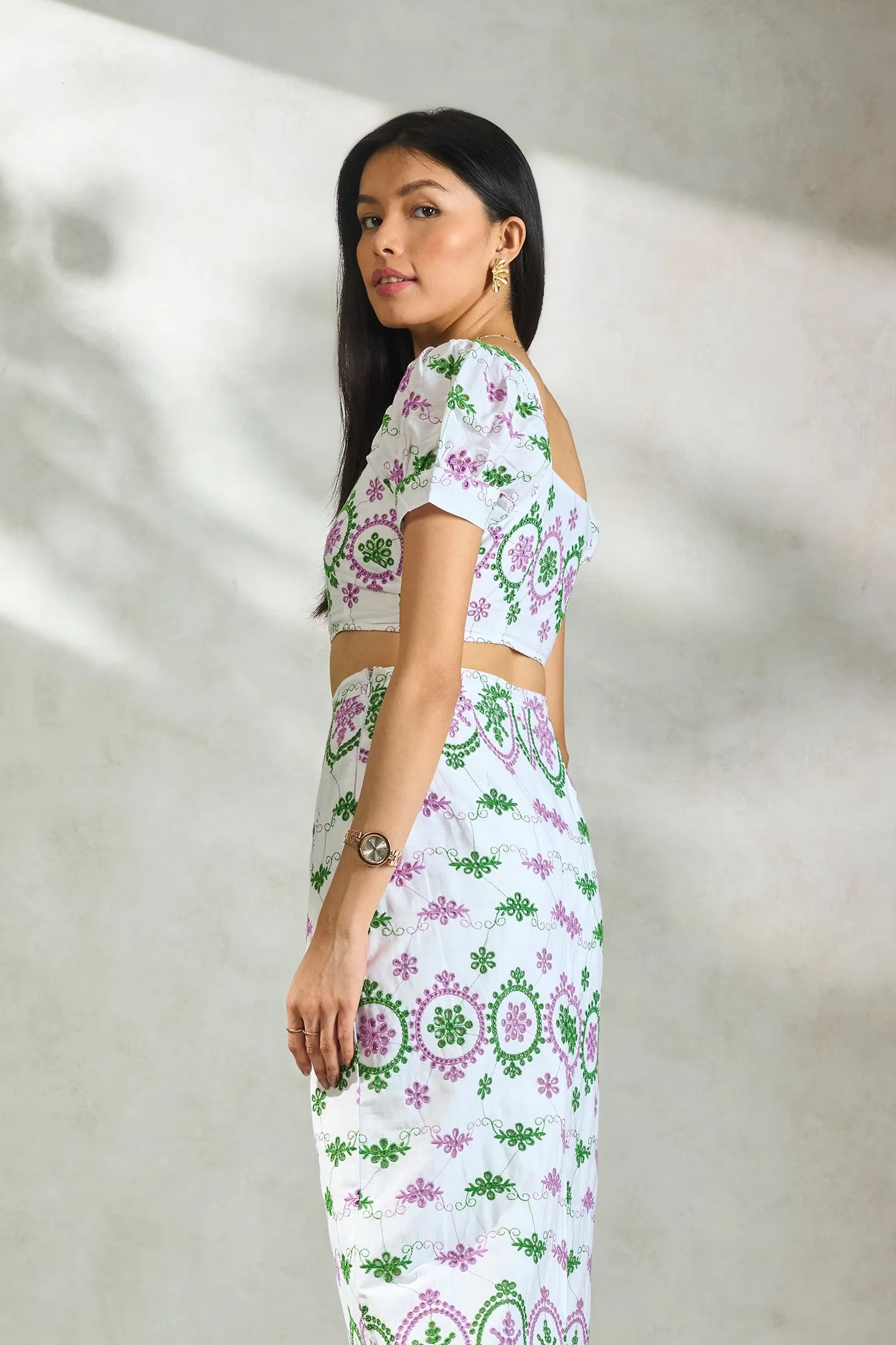 Bryony Top|Contrast Broderie Anglais Top