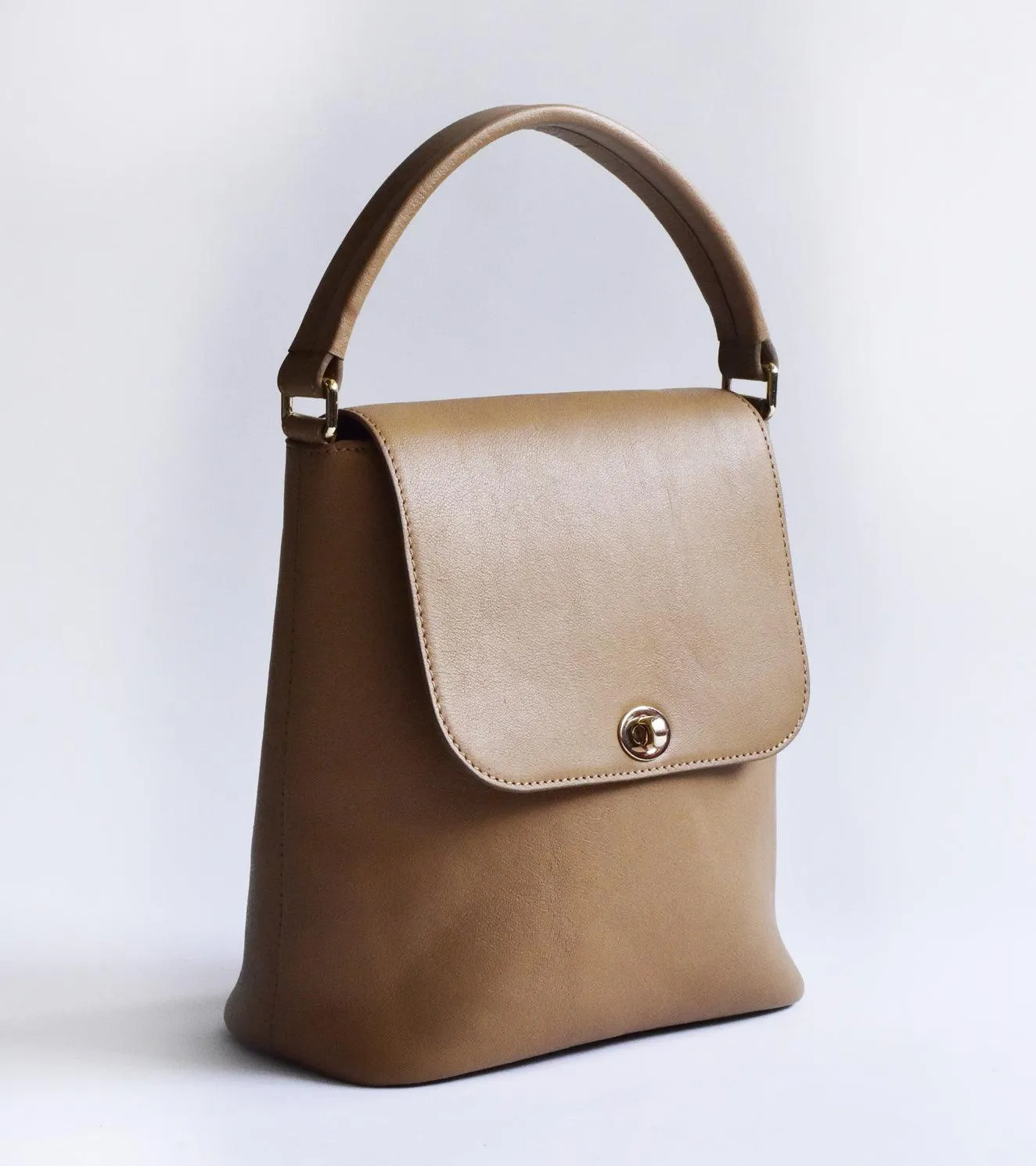 Bucket bag Sand