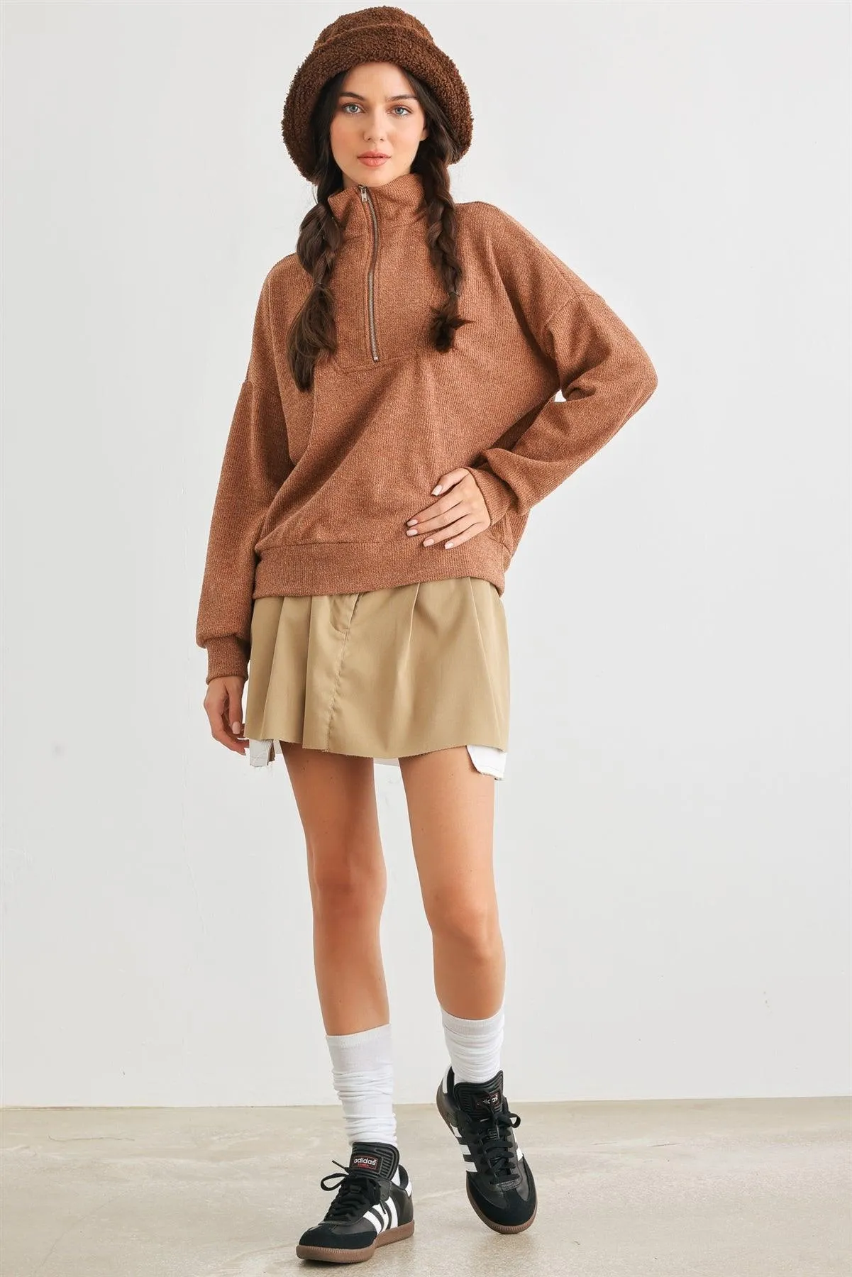 Camel Knit Zip-Up Neck Long Sleeve Top /2-2-2