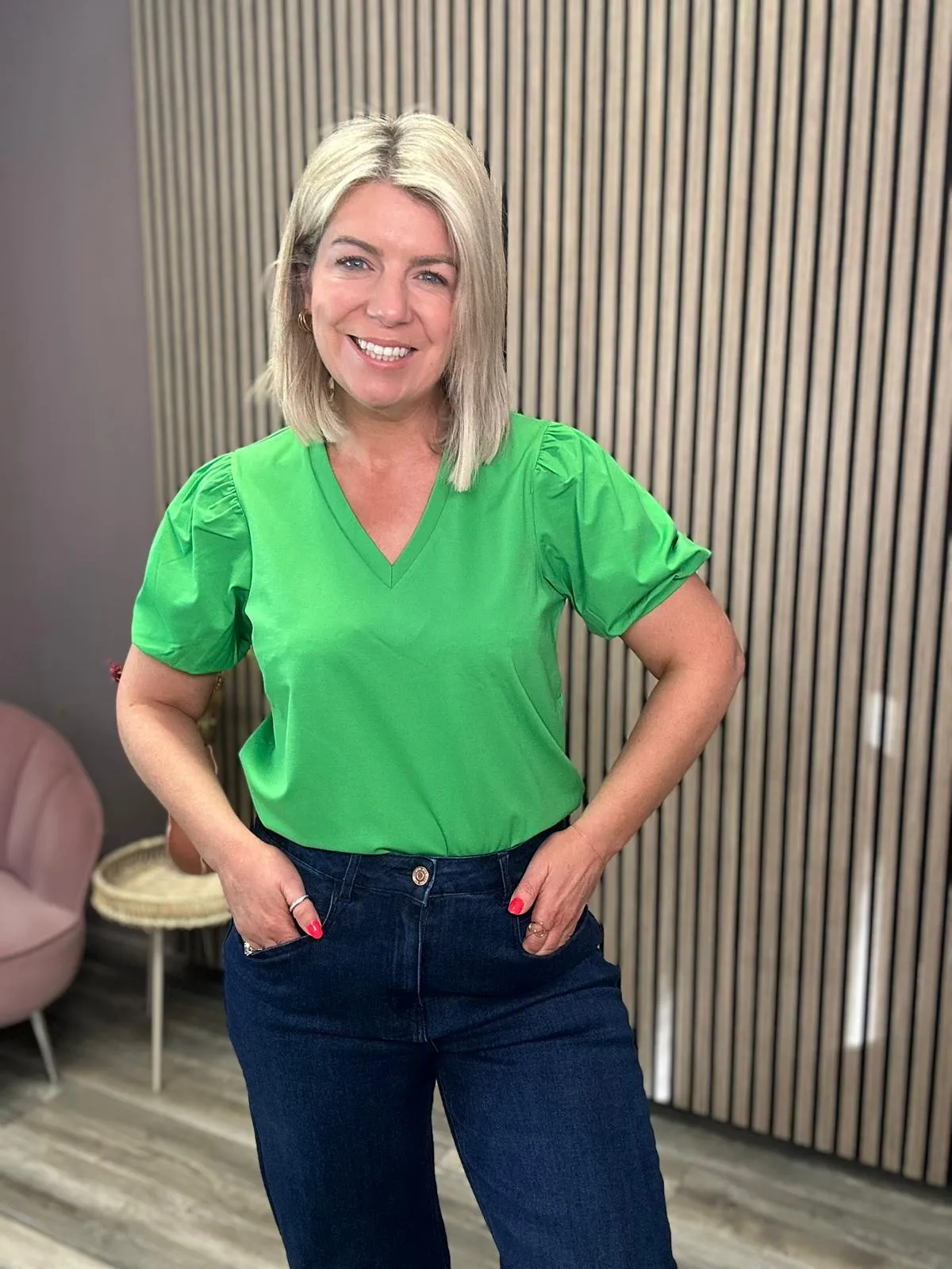 CARMEL S/S TOP (VIBRANT GREEN)