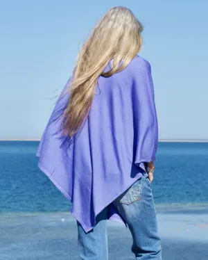 Cashmere och silke poncho syrén