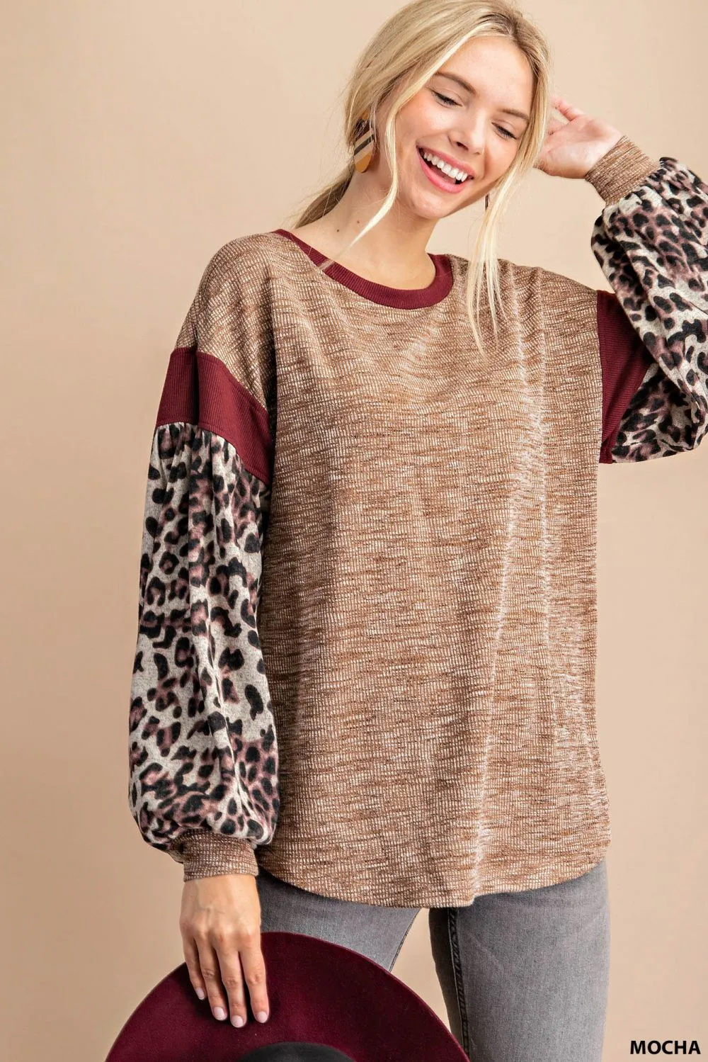 COLOR BLOCK SLEEVE WASHED KNIT TOP