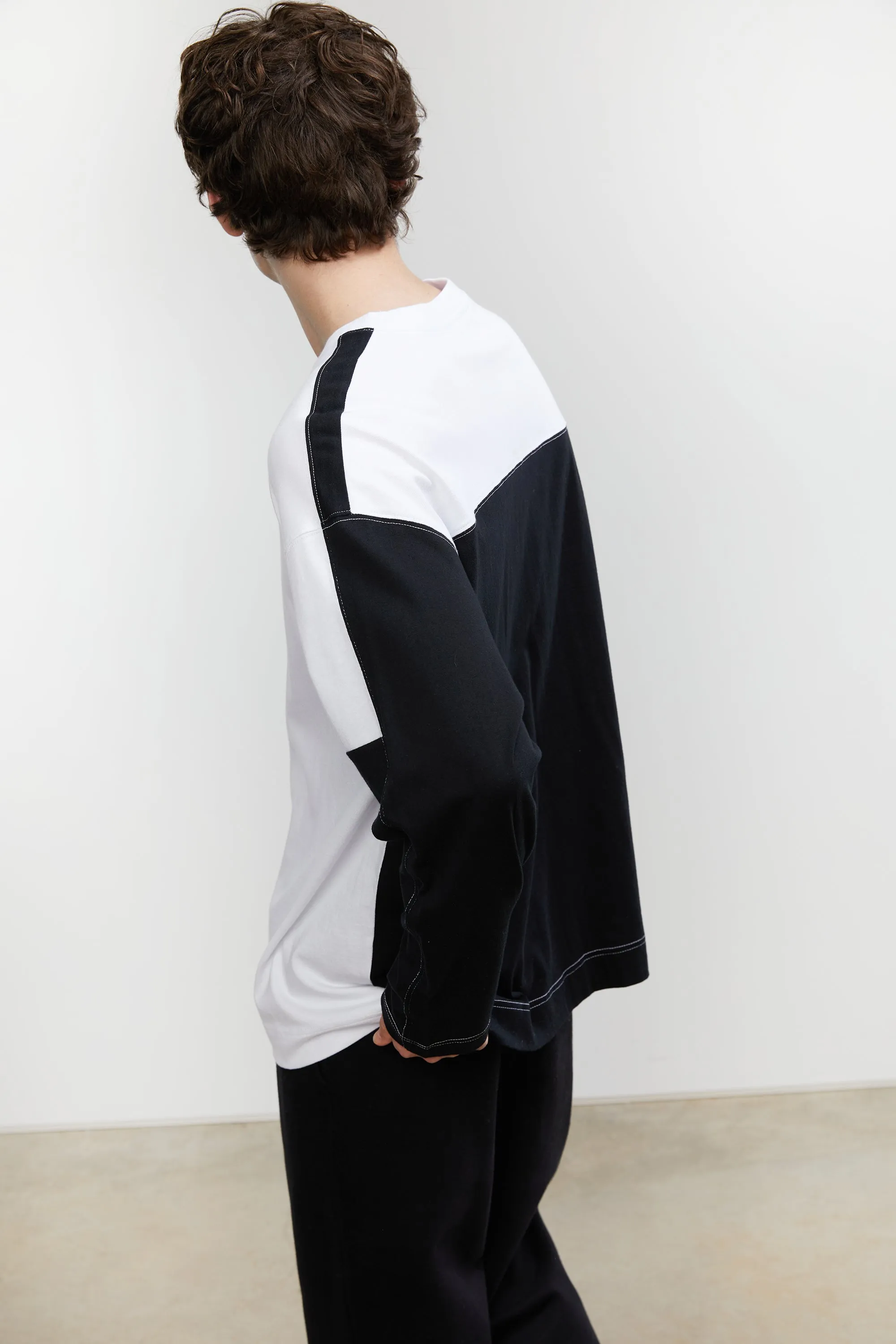 COLOUR BLOCK KNIT TOP