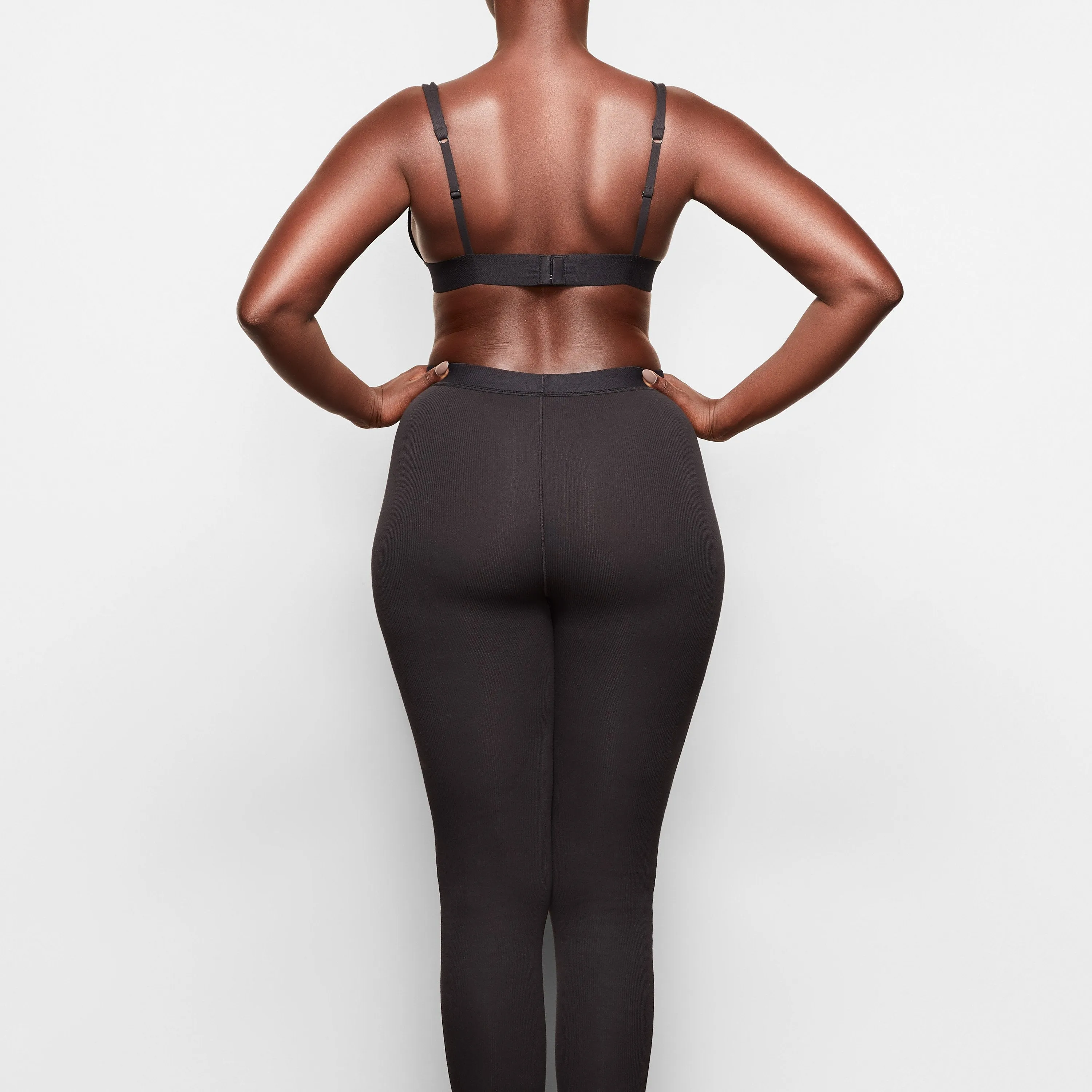 COTTON RIB THERMAL LEGGING | SOOT