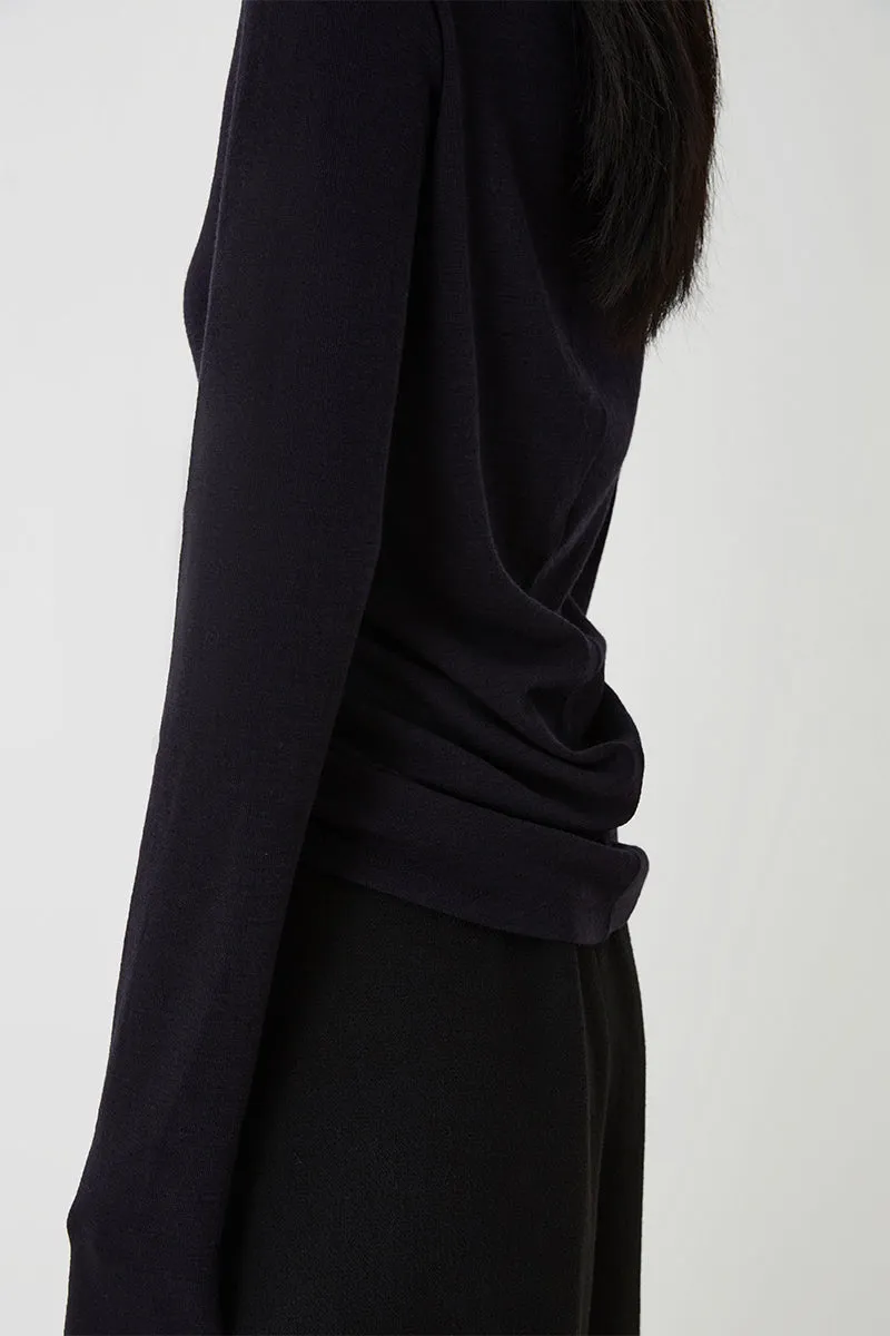 Curved Turtleneck Knit Top