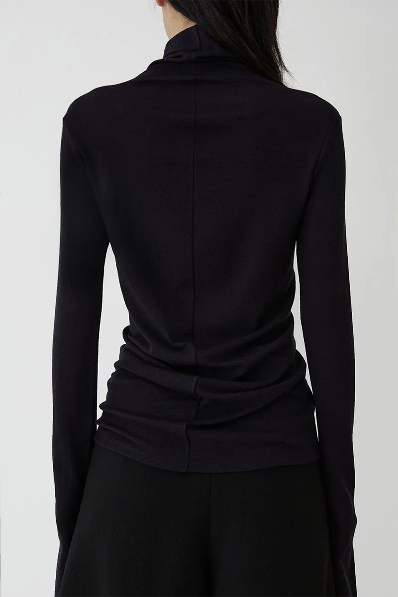 Curved Turtleneck Knit Top