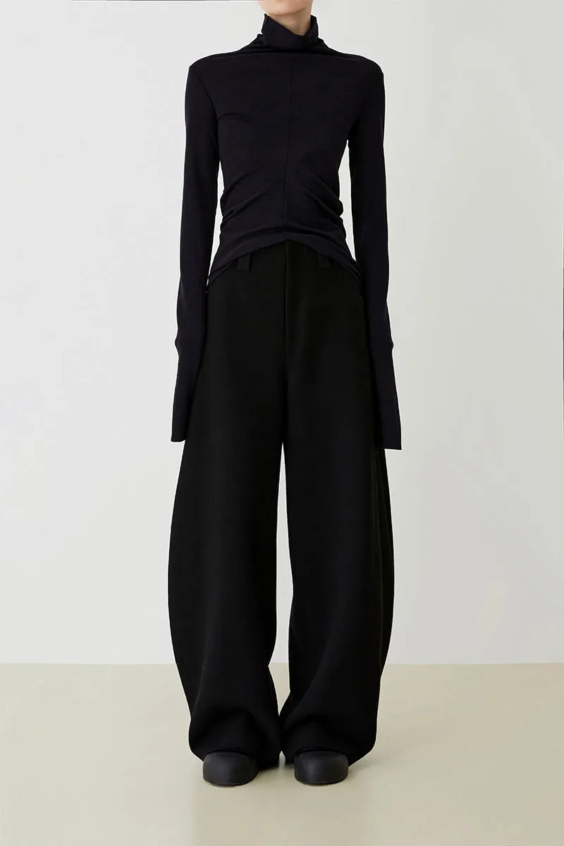 Curved Turtleneck Knit Top