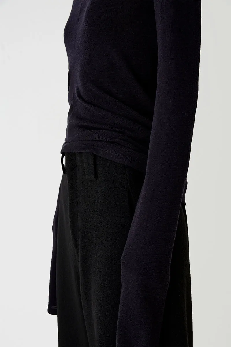 Curved Turtleneck Knit Top