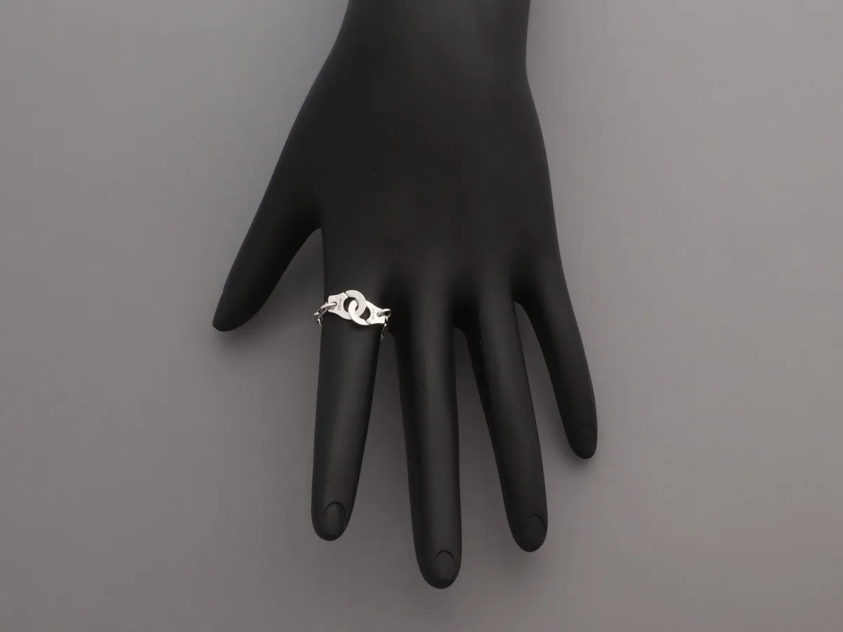 Dinh Van 18K White Gold Menottes R7 Chain Ring