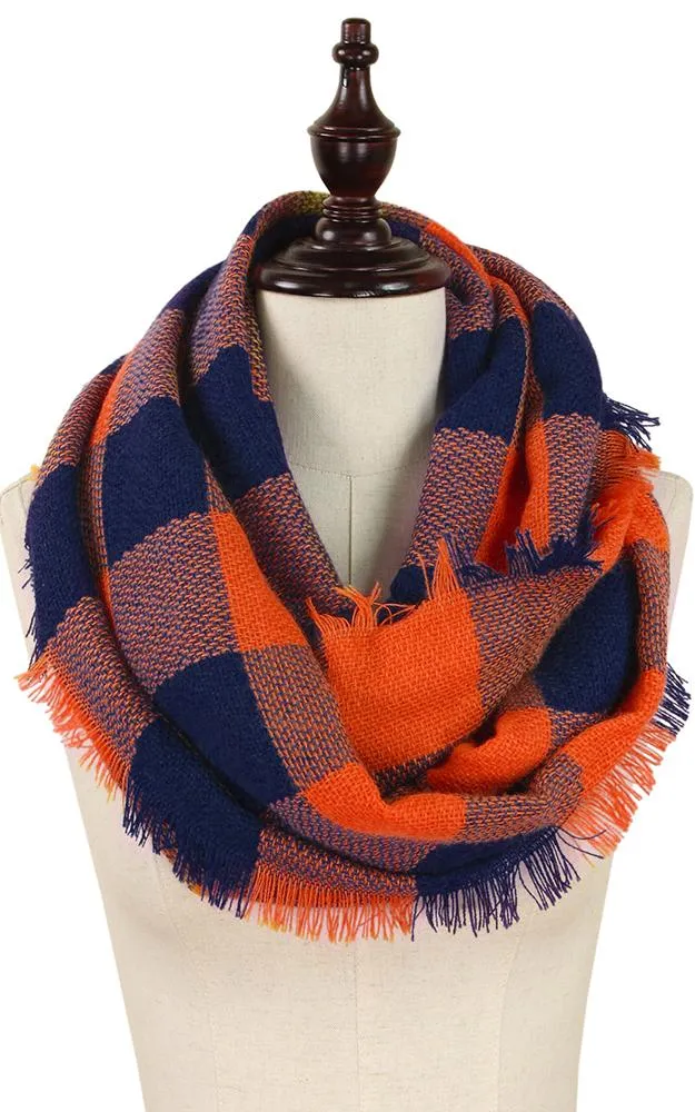 EAS8628 Buffalo Plaid Woven Infinity