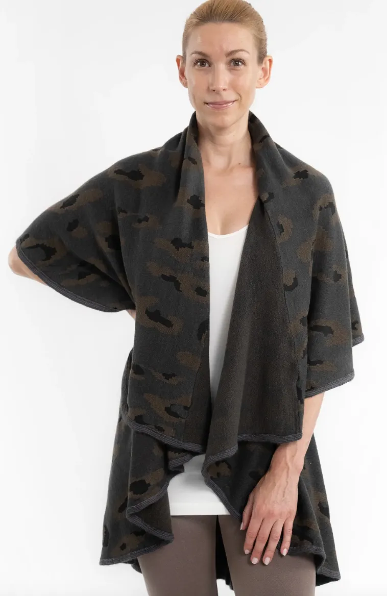 ET6025 Big Cheetah Poncho