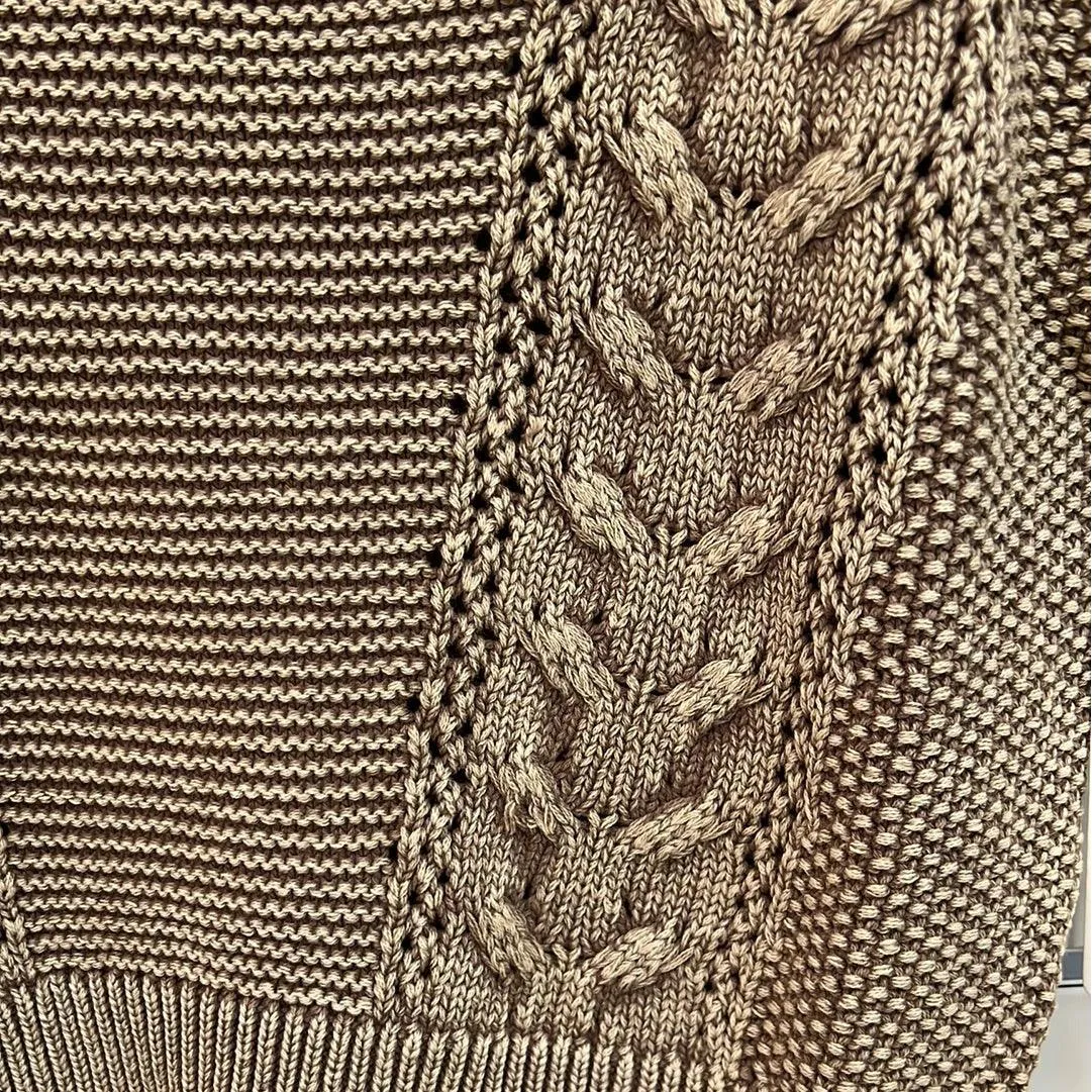 FATE Natural Cotton Aran Cable Knit Tank Top