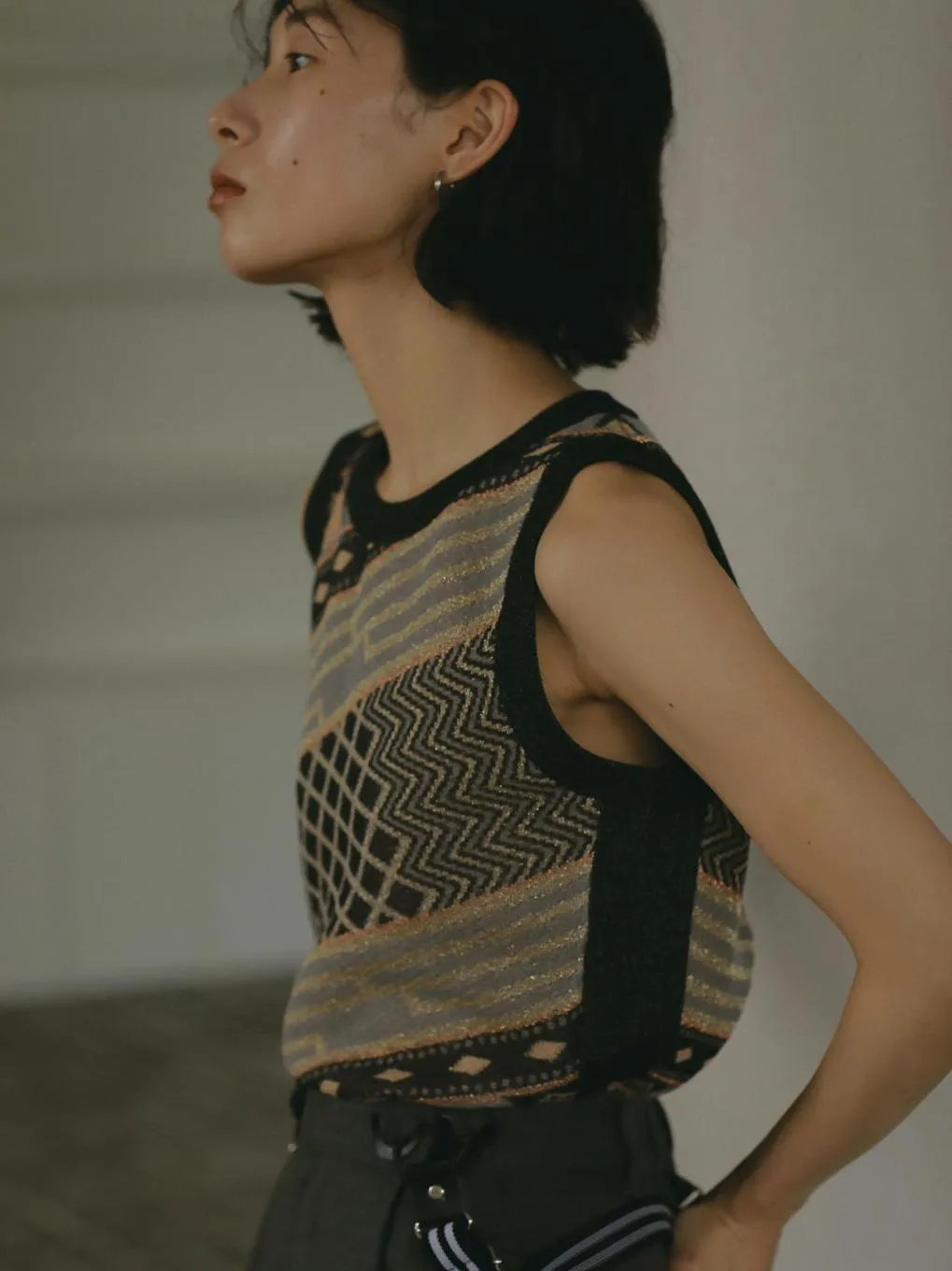 GEOMETRIC GLITTER KNIT TOP