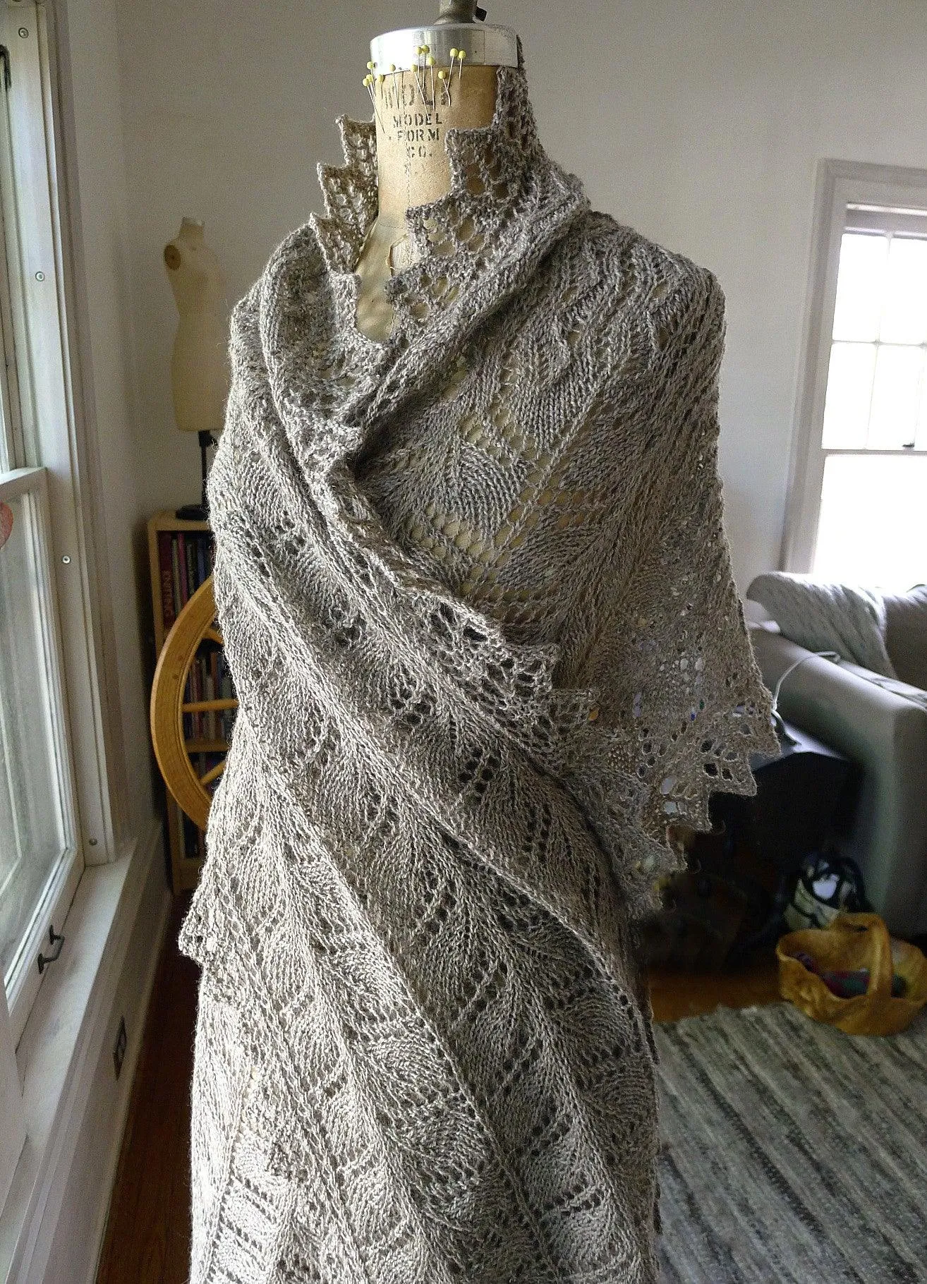 Gnarled Oakwoods <br/><small>knitting pattern</small>