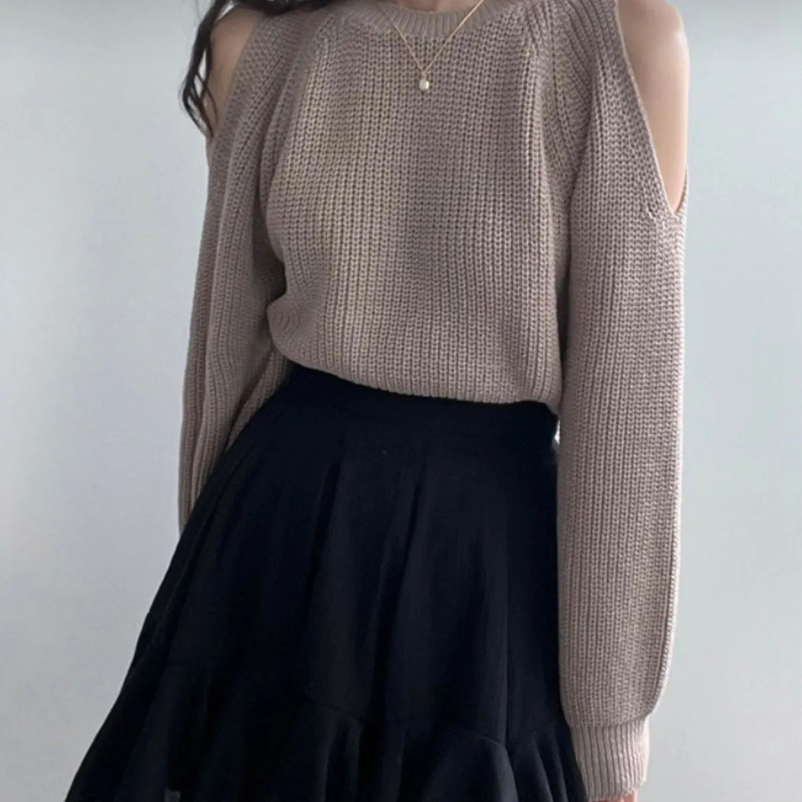 Grace Shoulder Knit Top