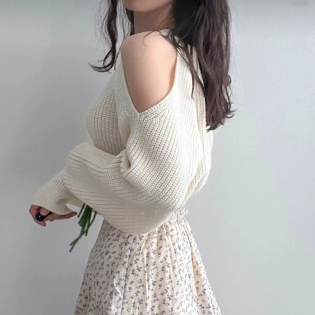 Grace Shoulder Knit Top