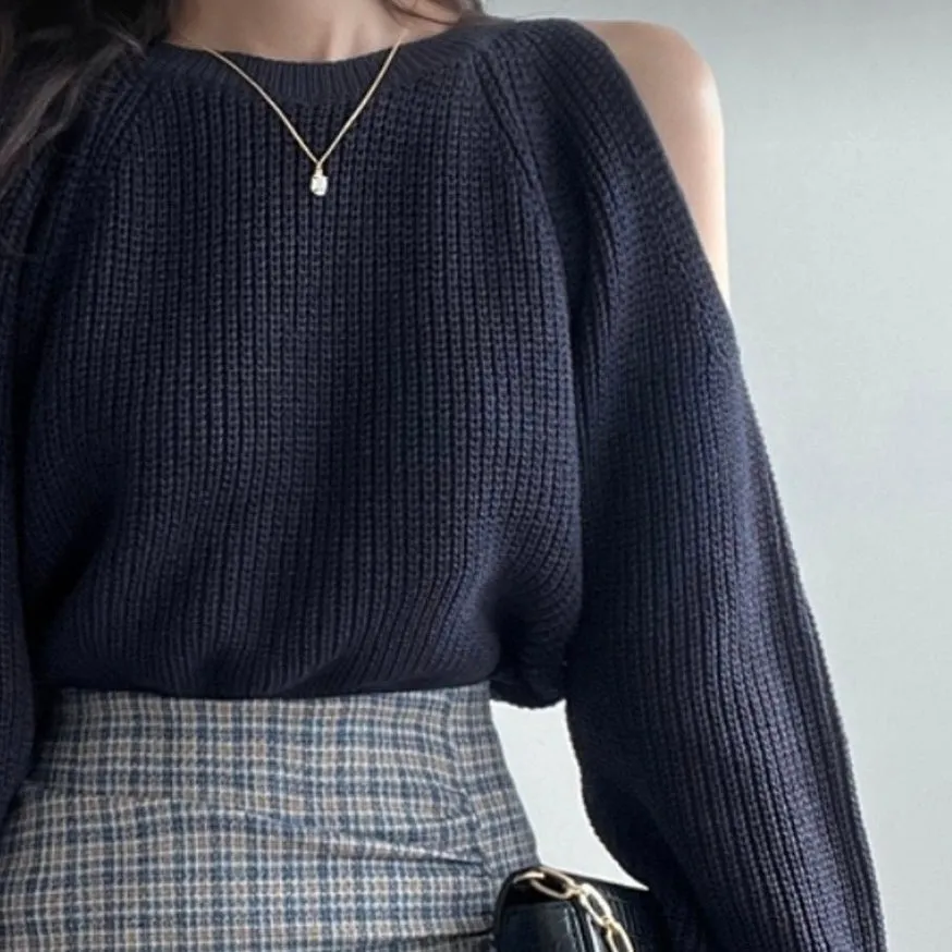 Grace Shoulder Knit Top