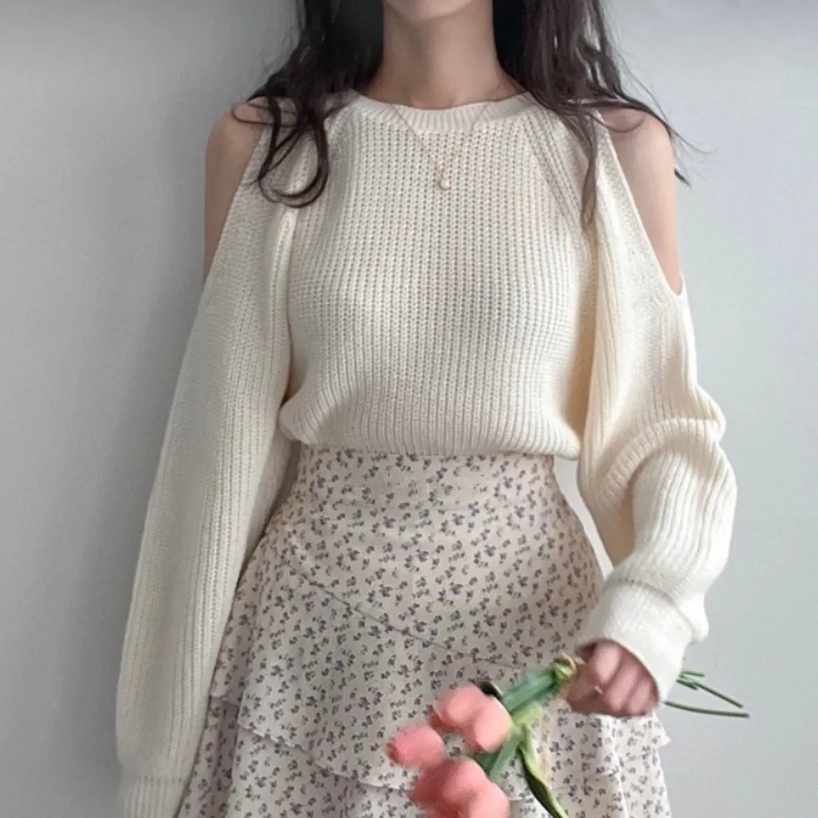 Grace Shoulder Knit Top
