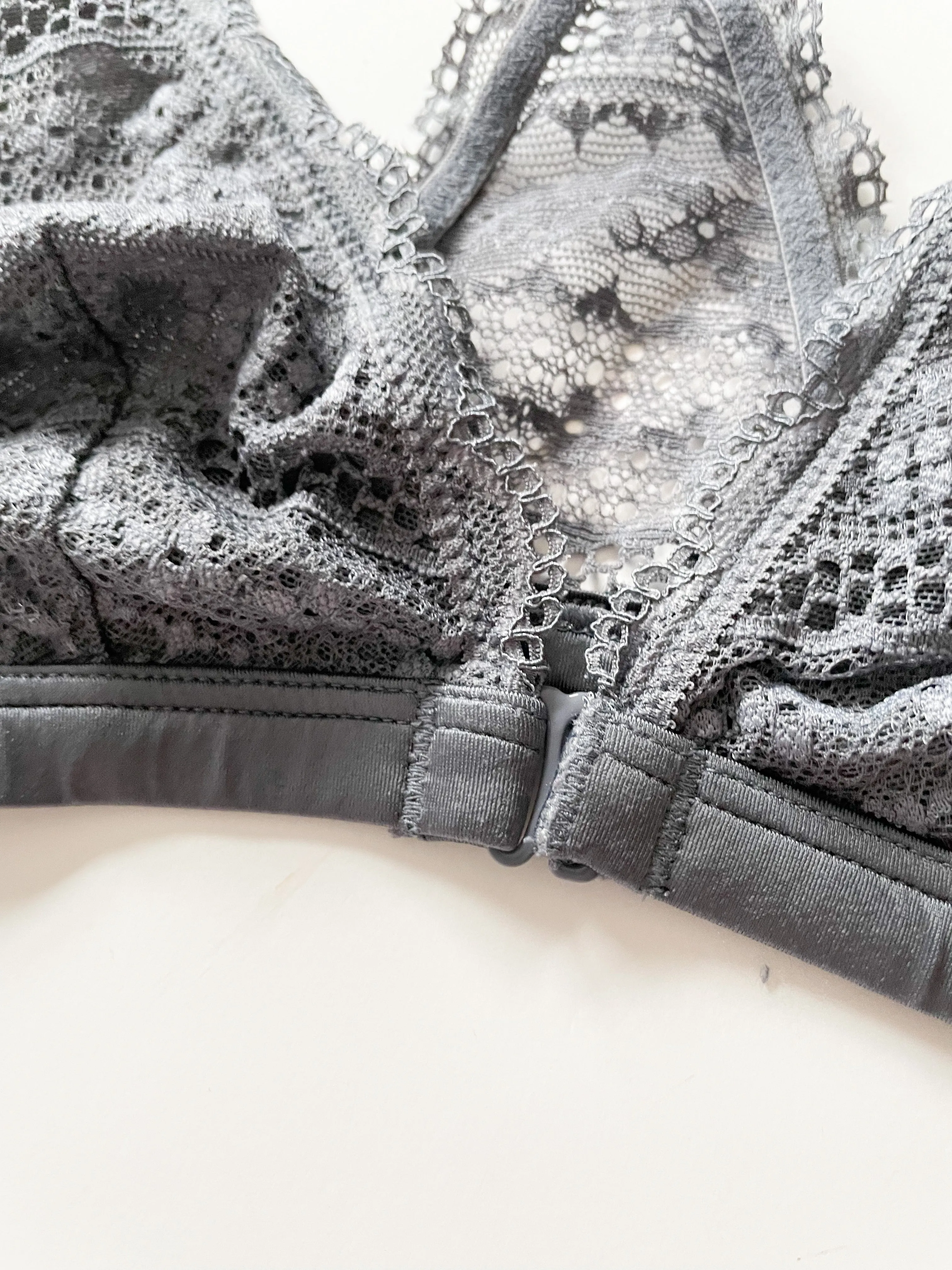 Grey Lace Racer Back Front Closure Unlined Bralette - XS