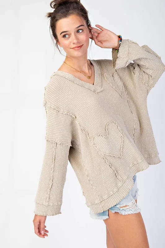 JANA MINERAL WASHED HEART PATCH RIB KNIT PULLOVER
