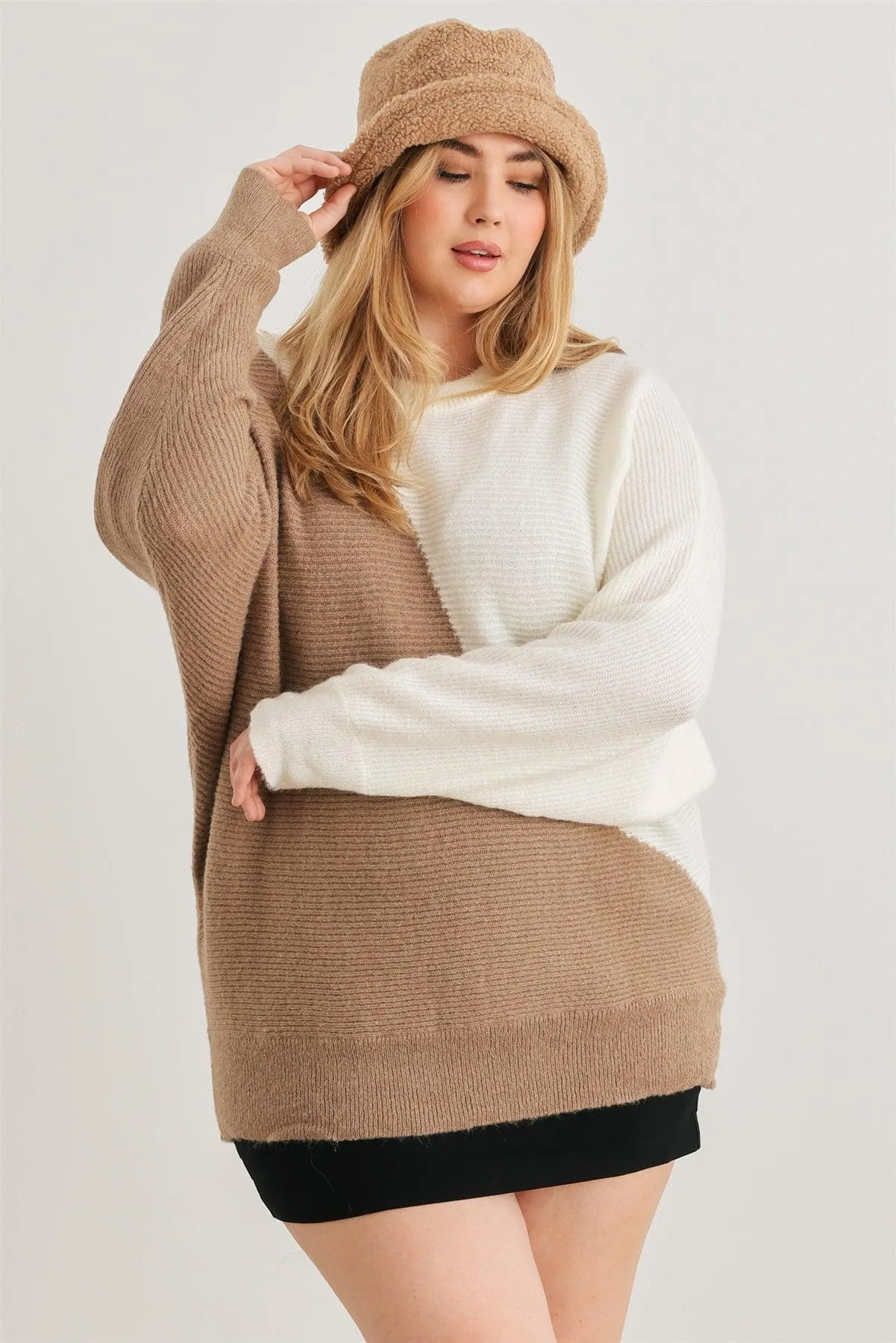 Junior Plus Taupe & Ivory Knit Crew Neck Long Sleeve Sweater /3-2-1