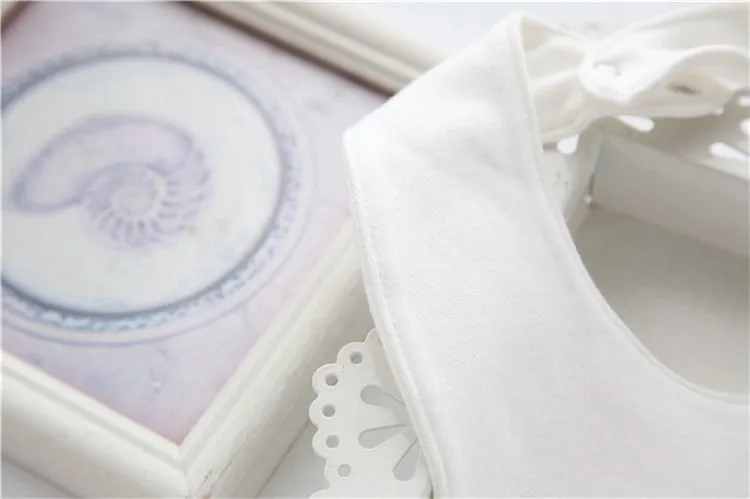Lacy Bib