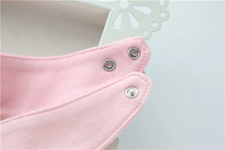 Lacy Bib