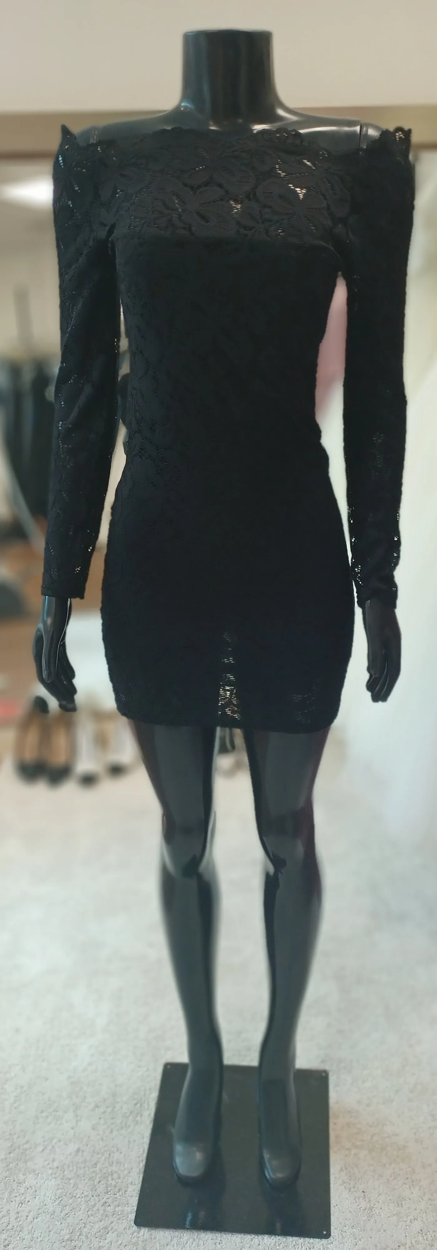 LBD006-  3/4 Sleeve Lace Midi Shift Dress