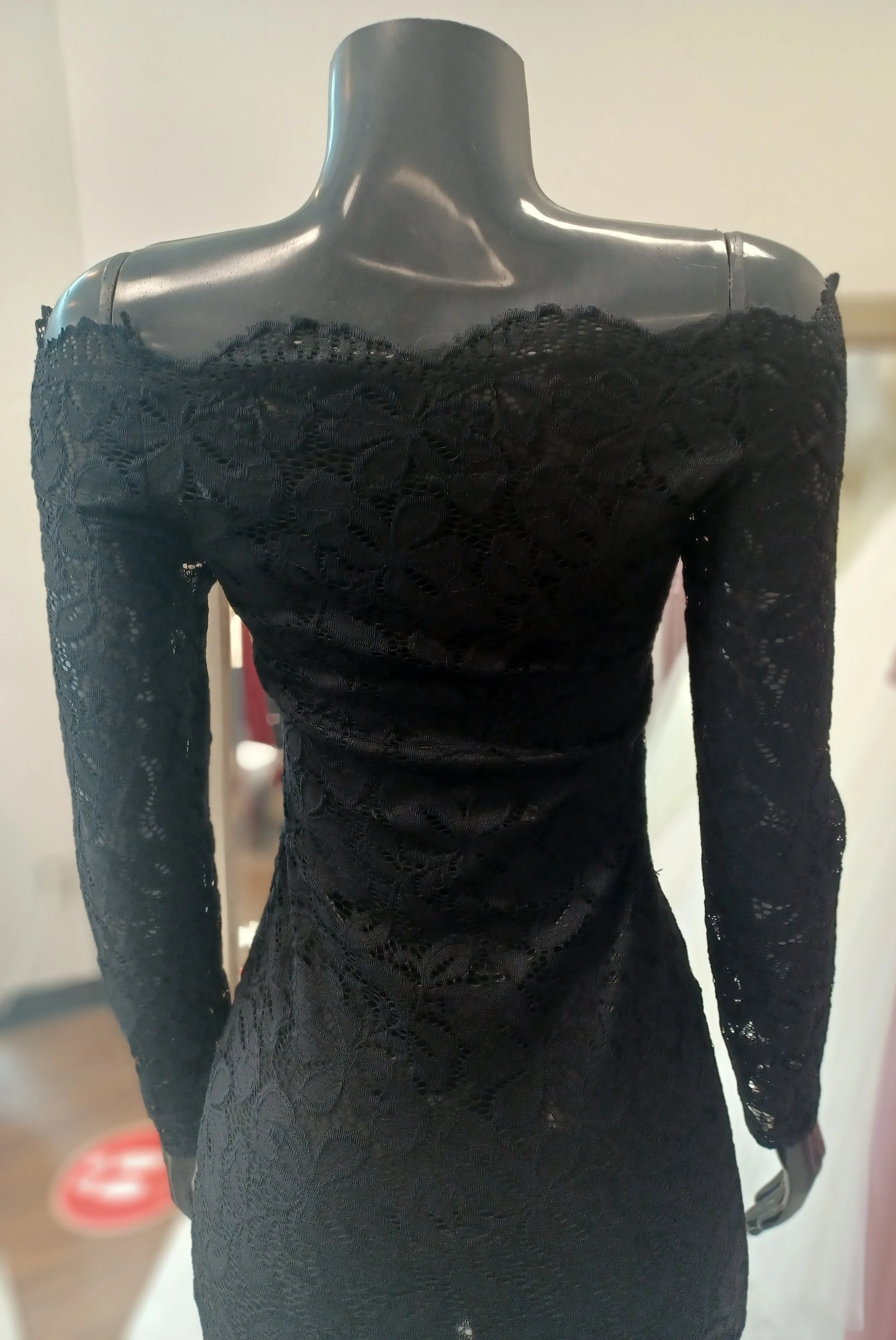 LBD006-  3/4 Sleeve Lace Midi Shift Dress