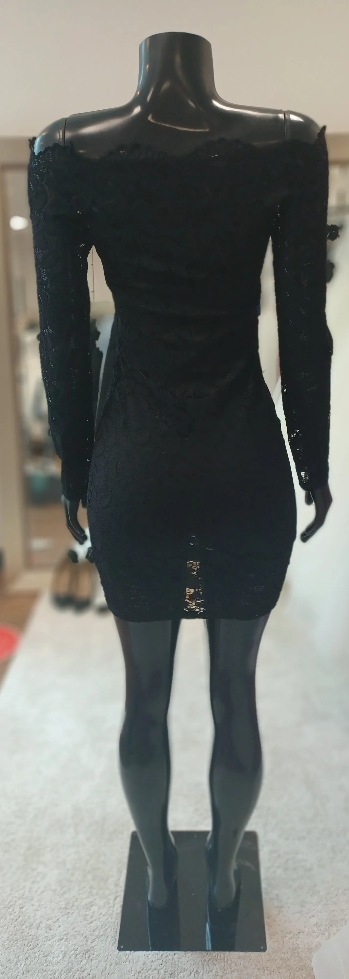 LBD006-  3/4 Sleeve Lace Midi Shift Dress