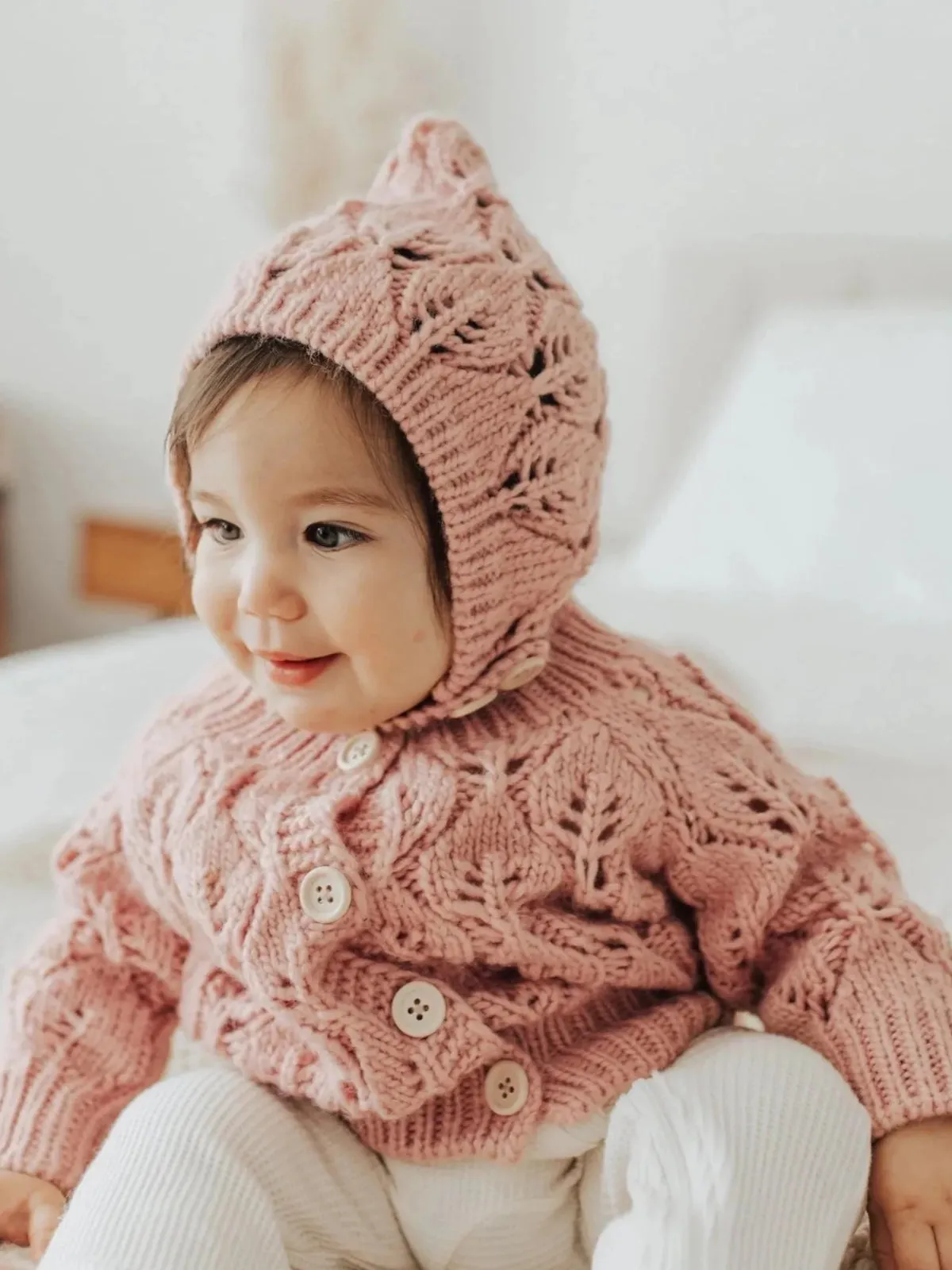 Leaf Lace Bonnet, Rosy