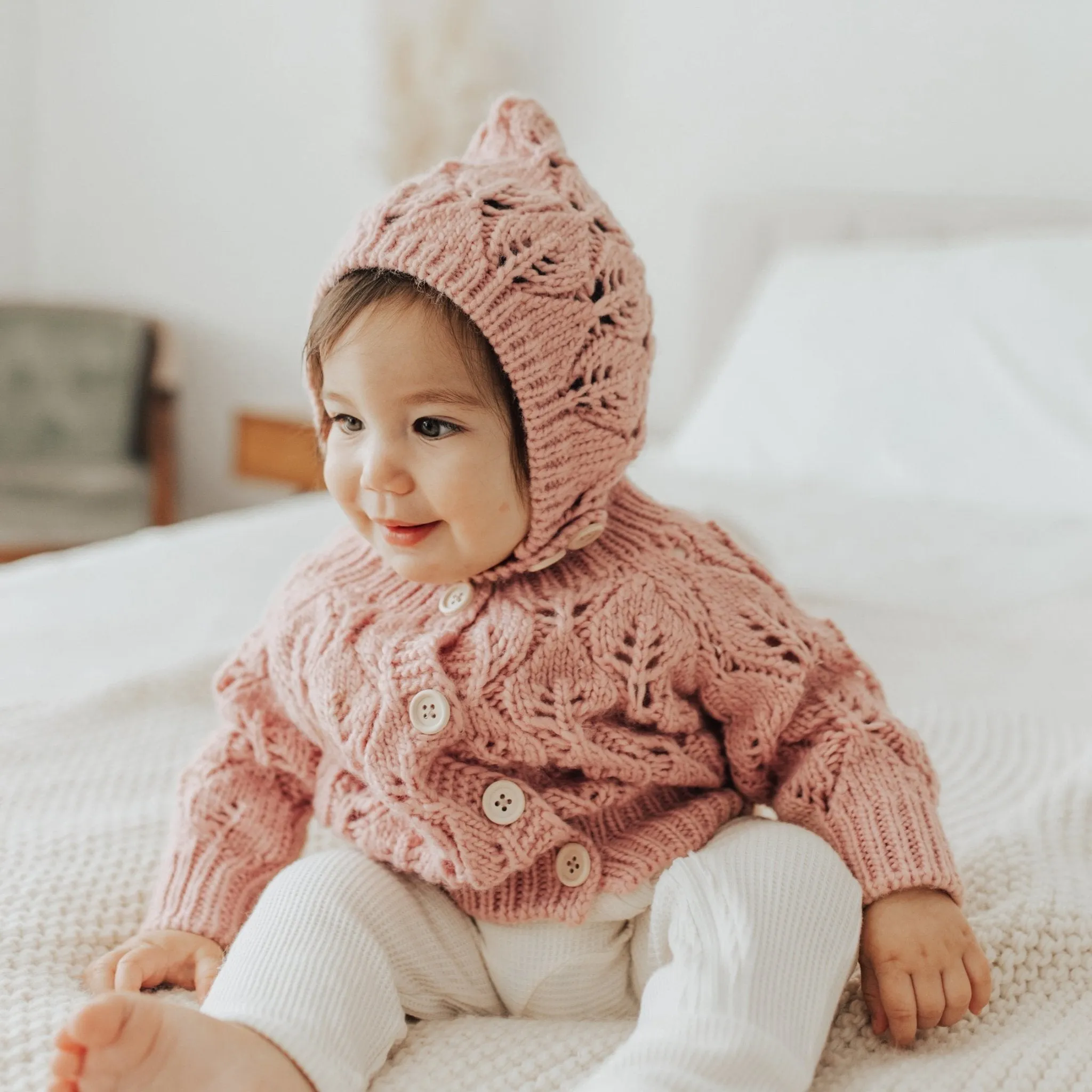 Leaf Lace Bonnet Rosy