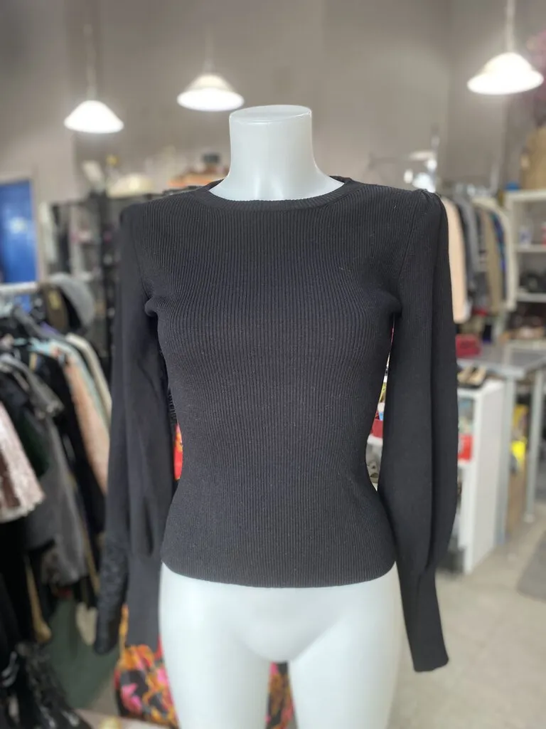 Love Tree puff sleeves ribbed knit top M