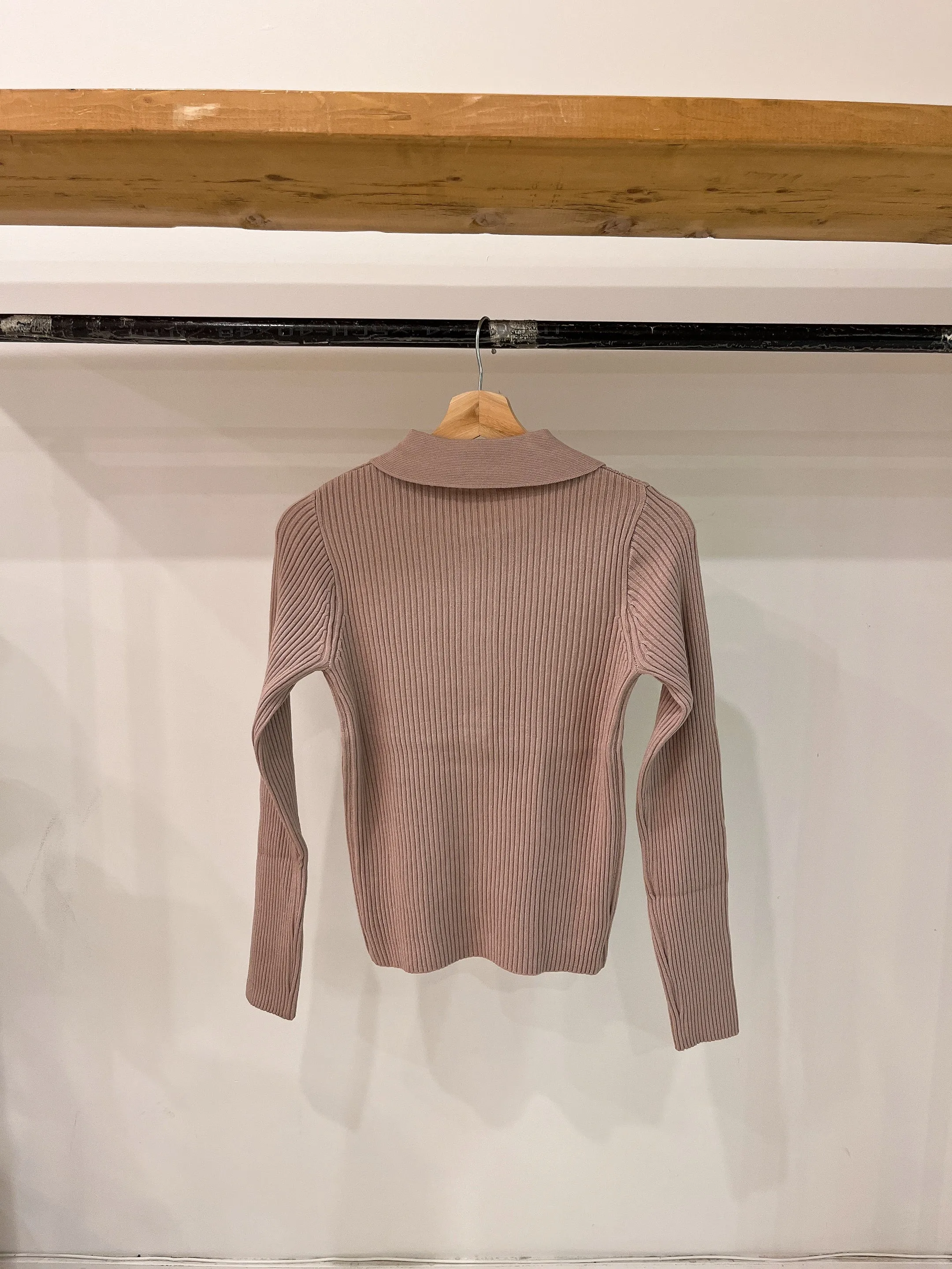 MEET Button knit top