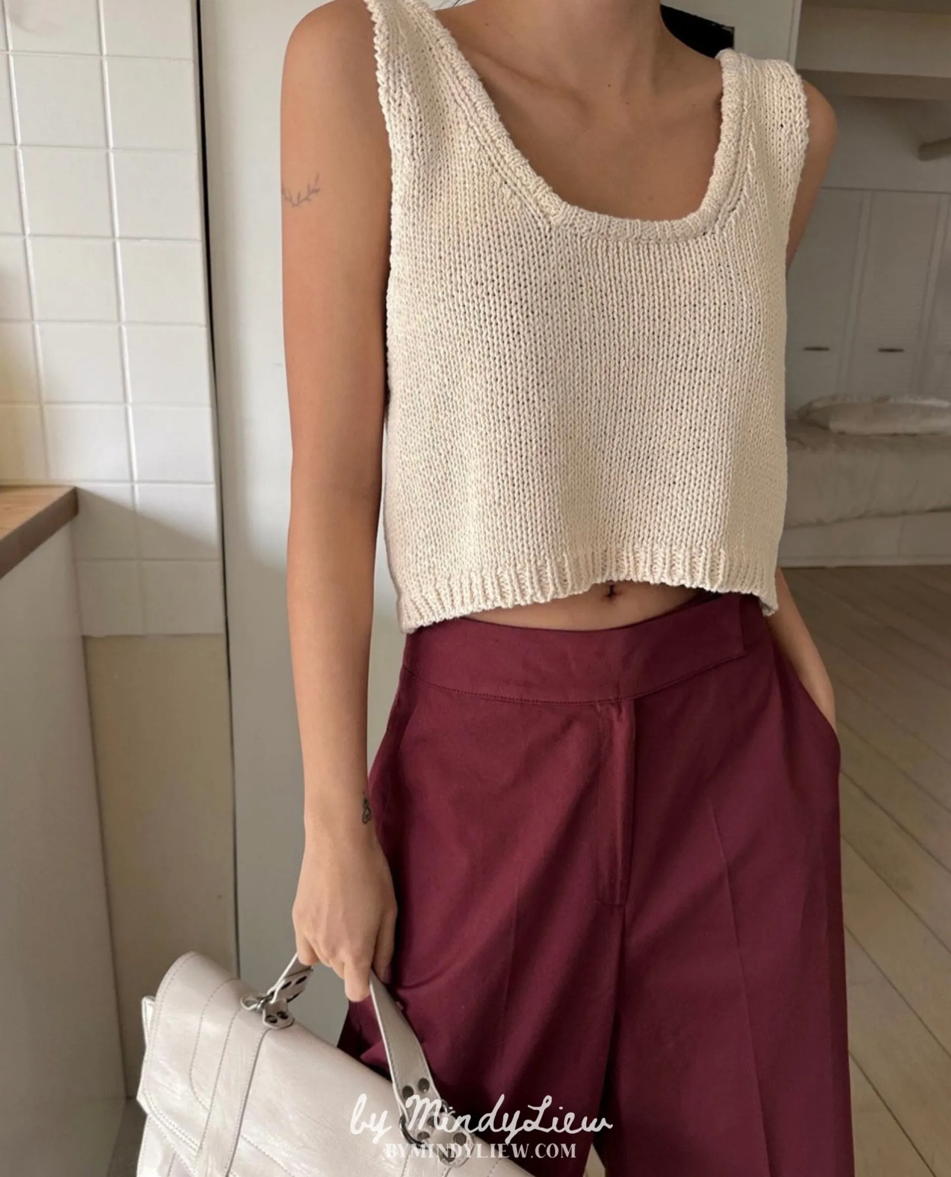 ML24407 Knit Sleeveless Top