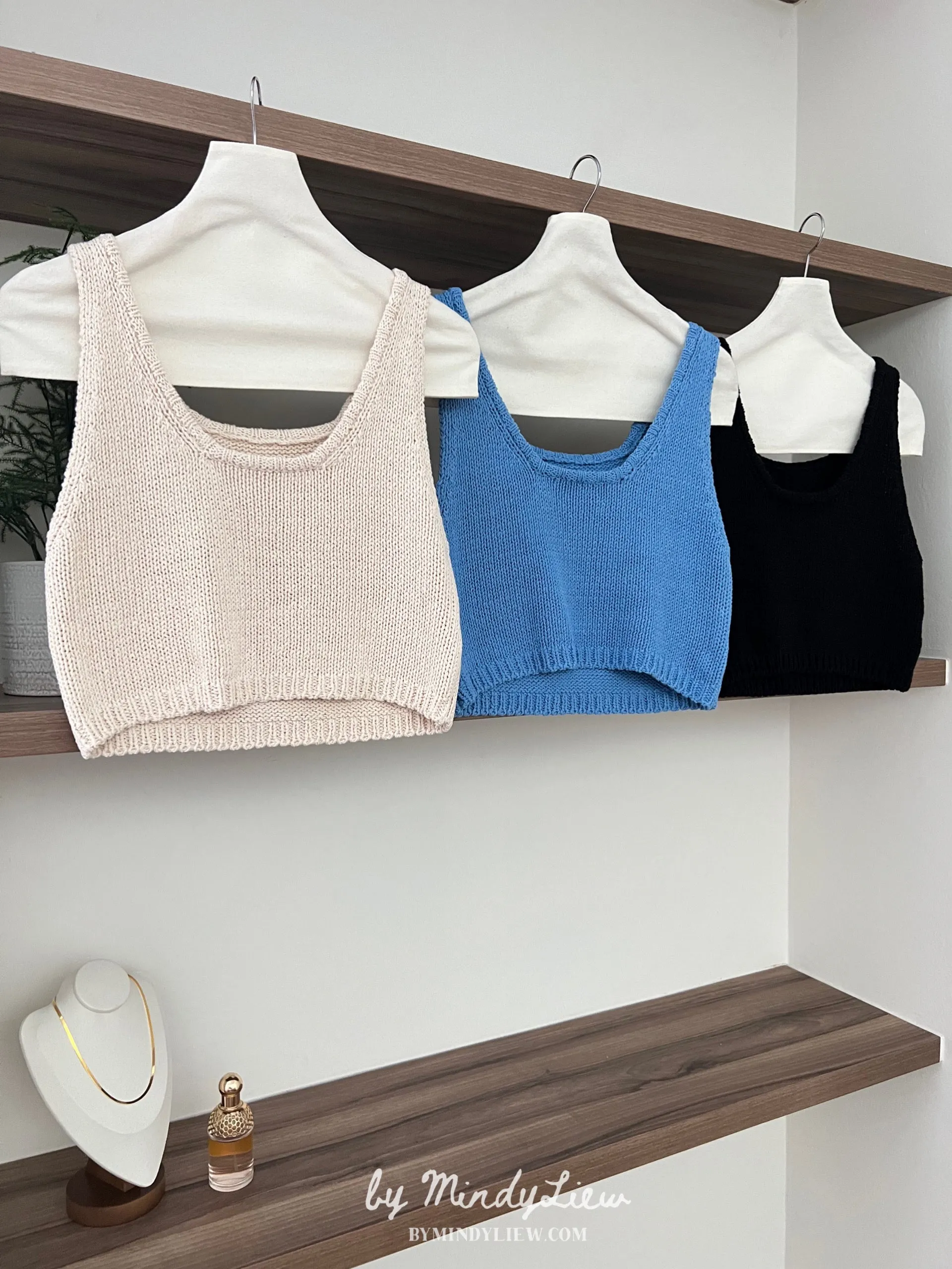 ML24407 Knit Sleeveless Top