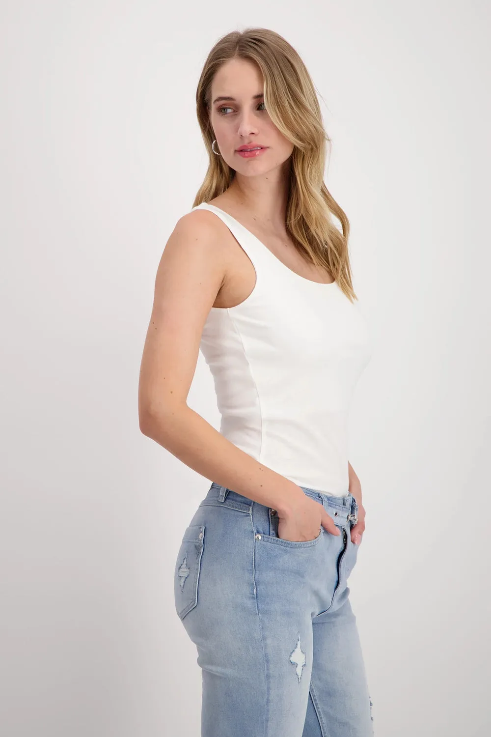 MONARI | Round Neck Top in Off White 408349