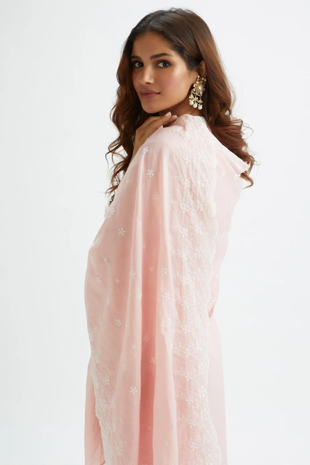 Mulmul Cotton Dunlin Pink Kurta With Emb Bellbottom White Pyajama