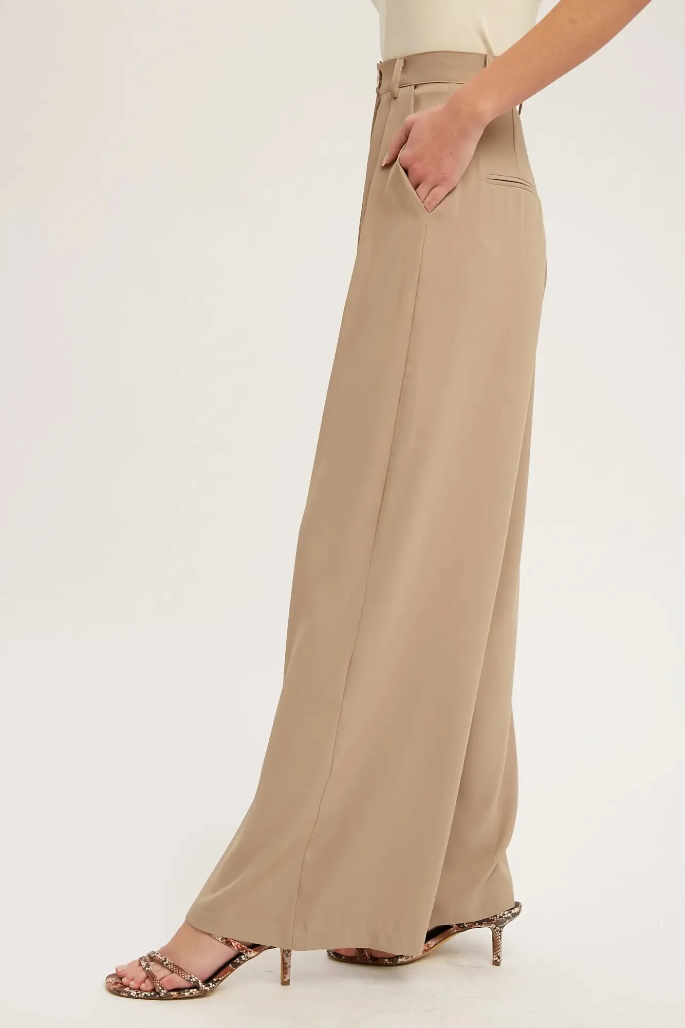Mushroom Pintuck Wide Leg Pants