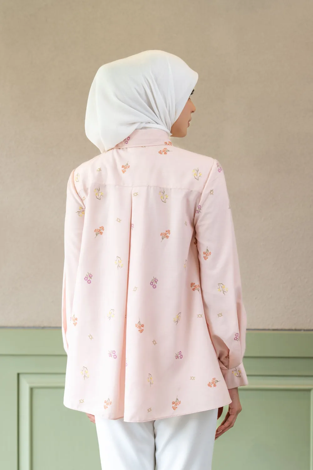 Naseria Shirt Dusky Petals