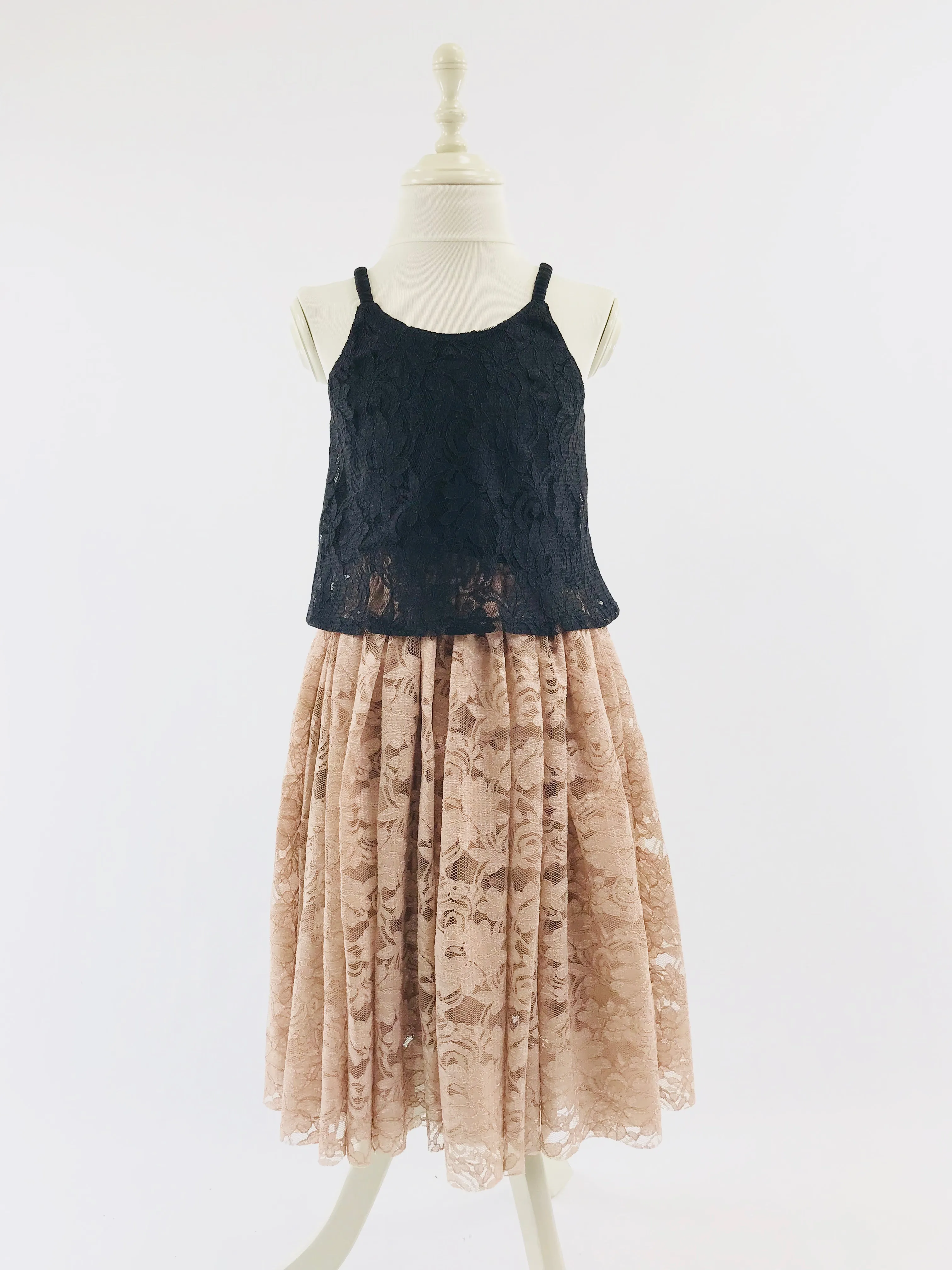 [OUTLET] DOLLY by Le Petit Tom ® LACY SPAGHETTI TOP black