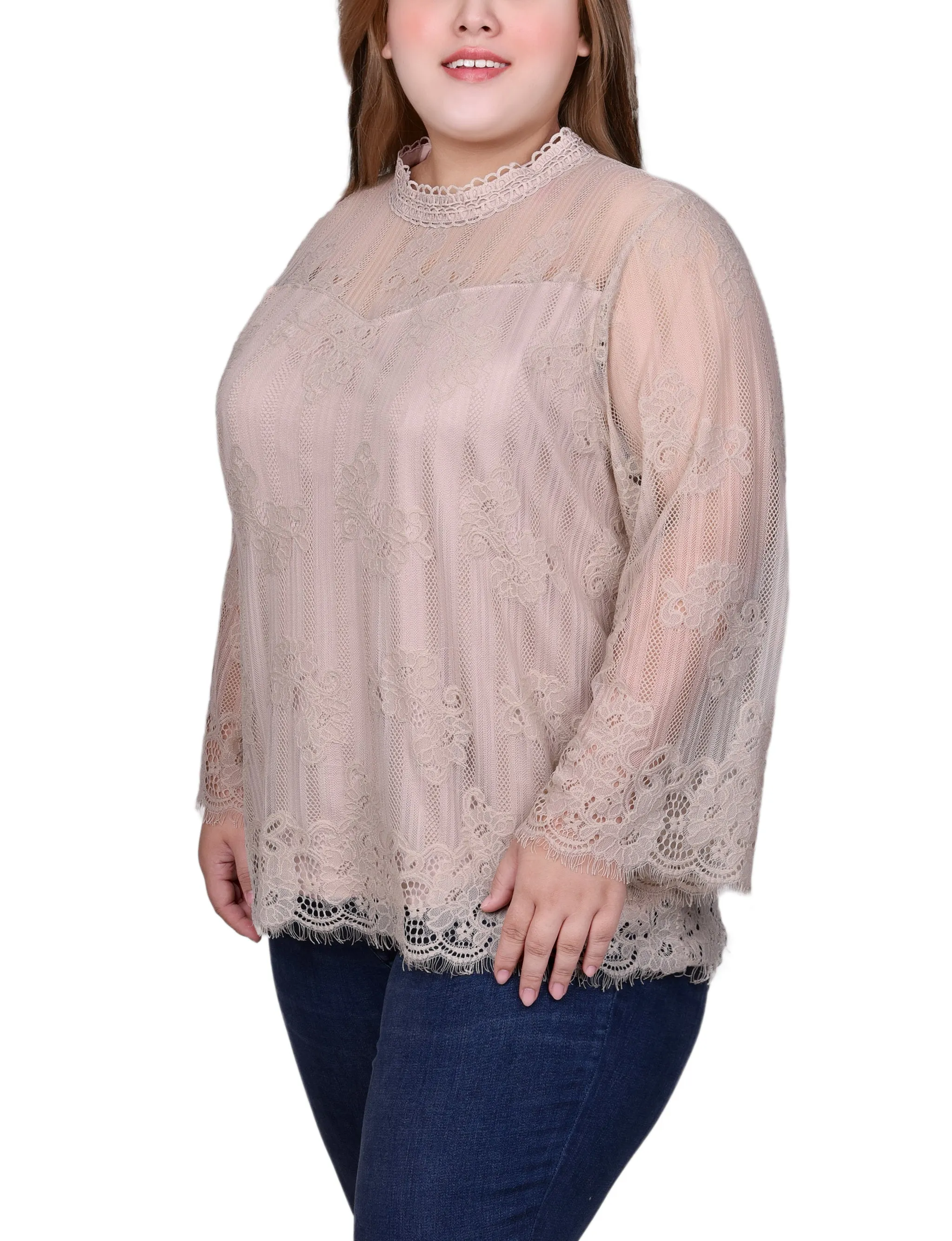 Plus Size 3/4 Sleeve Lace Blouse