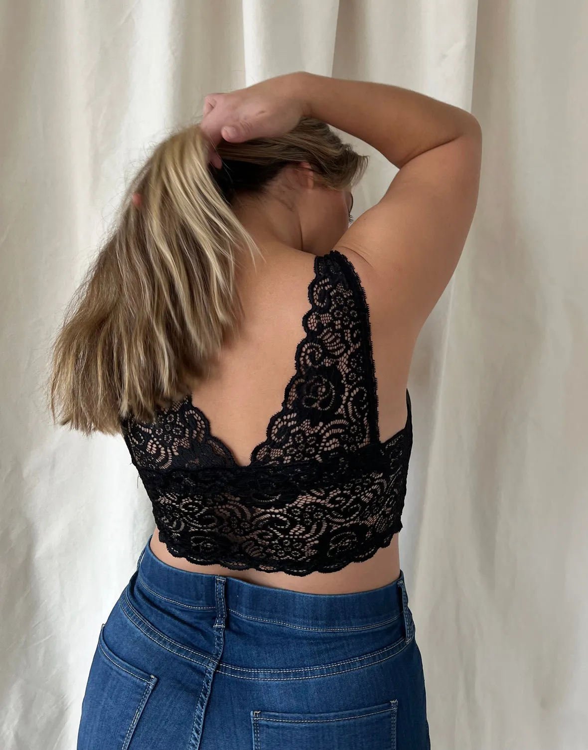 Plus Size Seamless Lace Padded Bralette