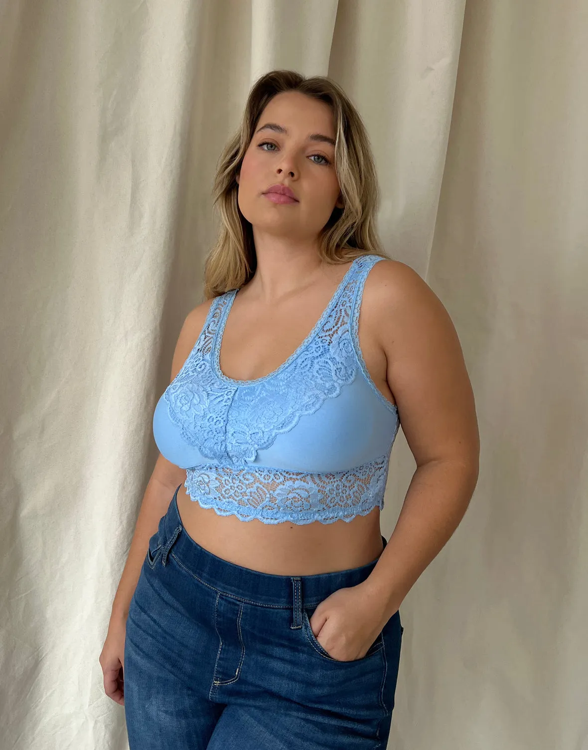 Plus Size Seamless Lace Padded Bralette